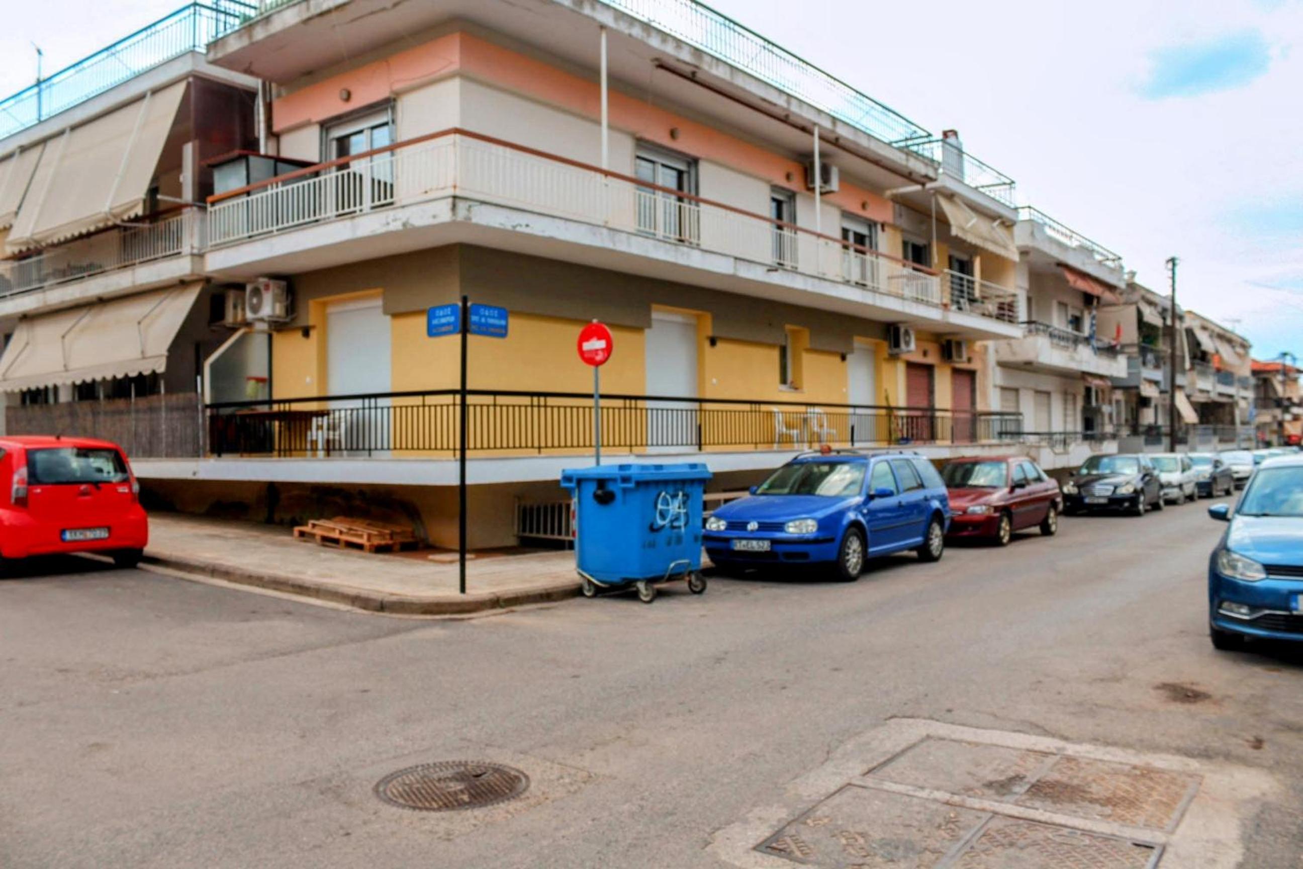 Konstantinos Apartment