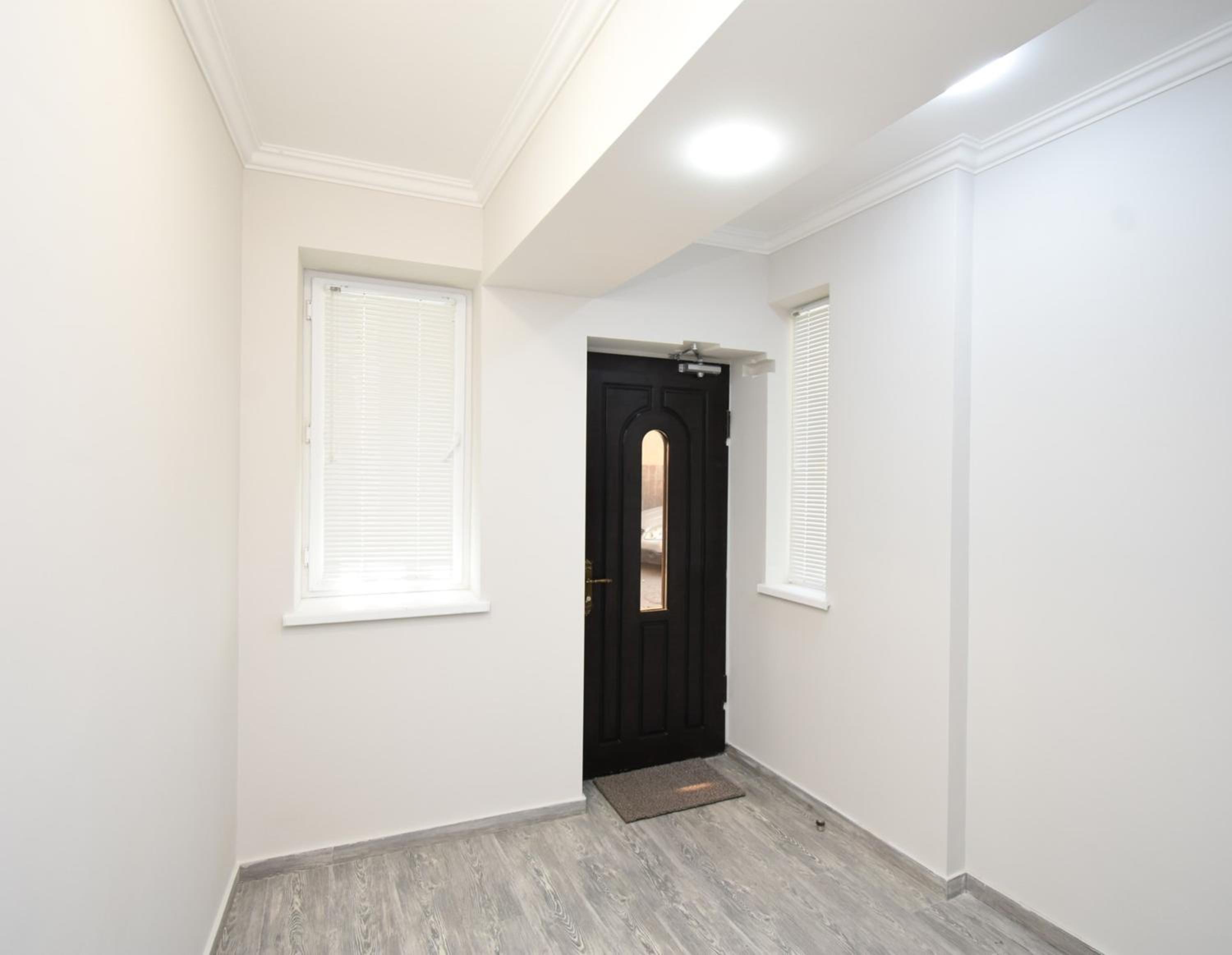 Rester Center Apartment