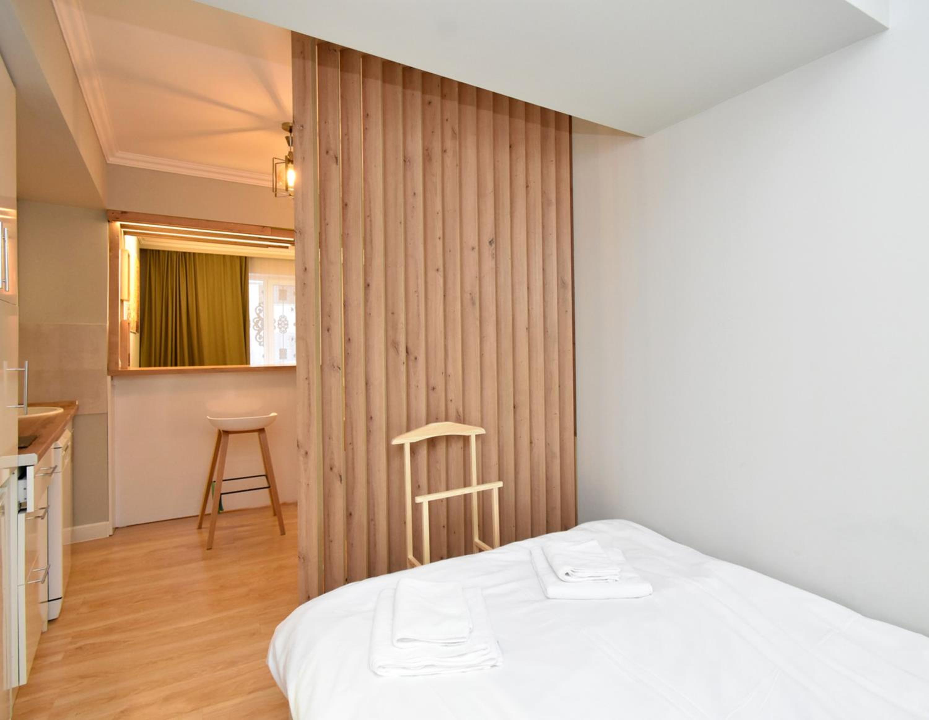 Rester Center Apartment