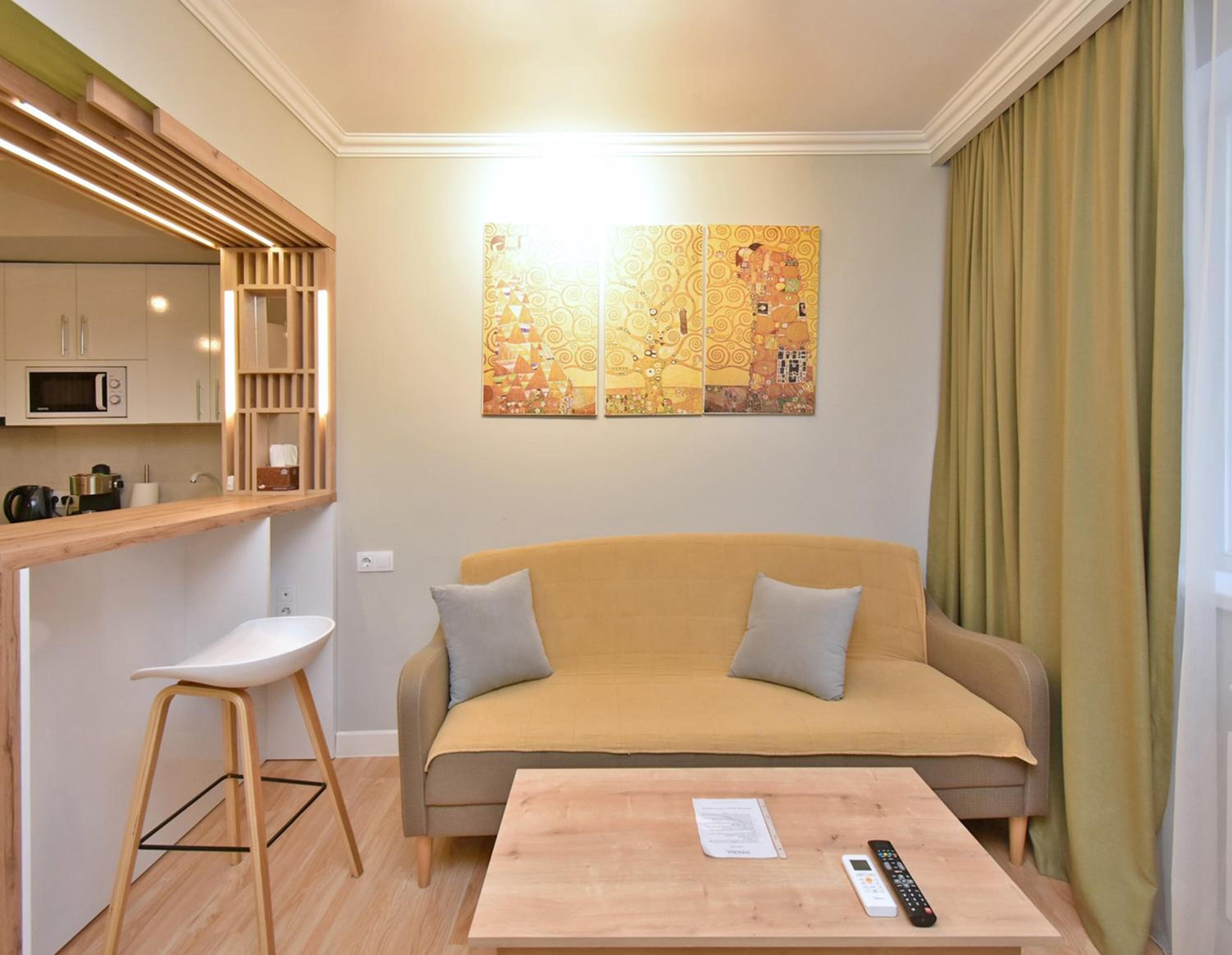 Rester Center Apartment
