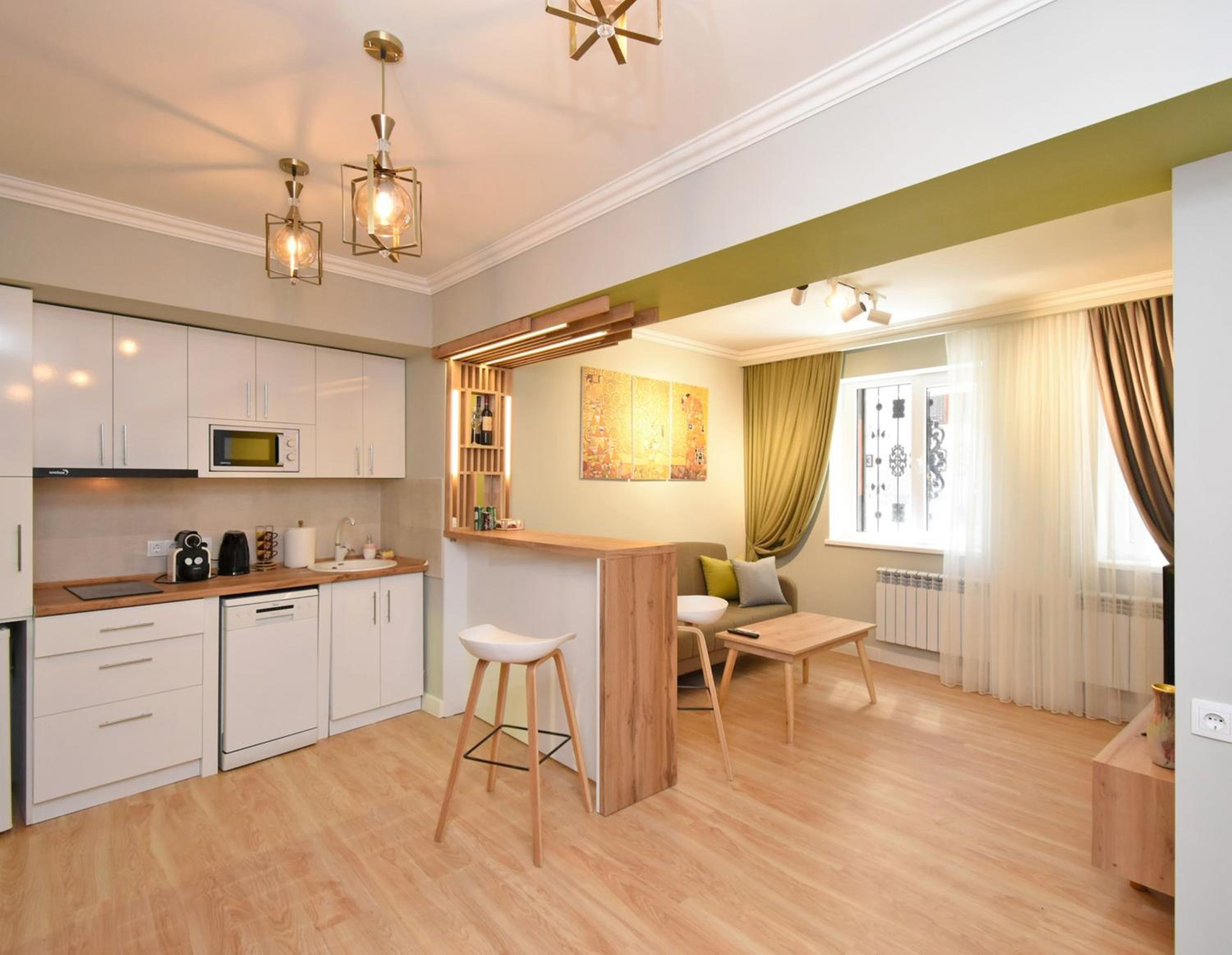 Rester Center Apartment