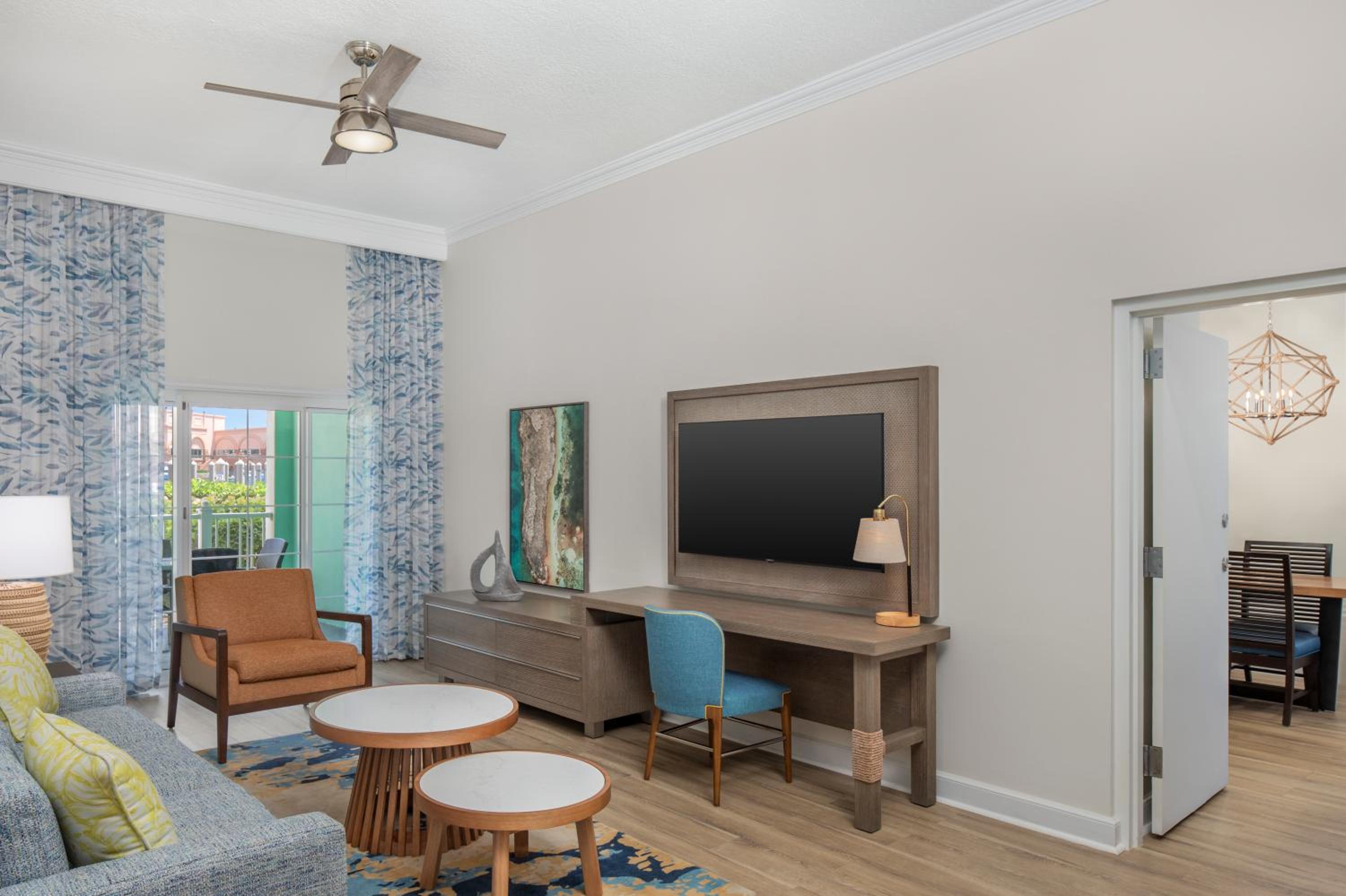 Harborside Resort & Vacation Rentals at Atlantis