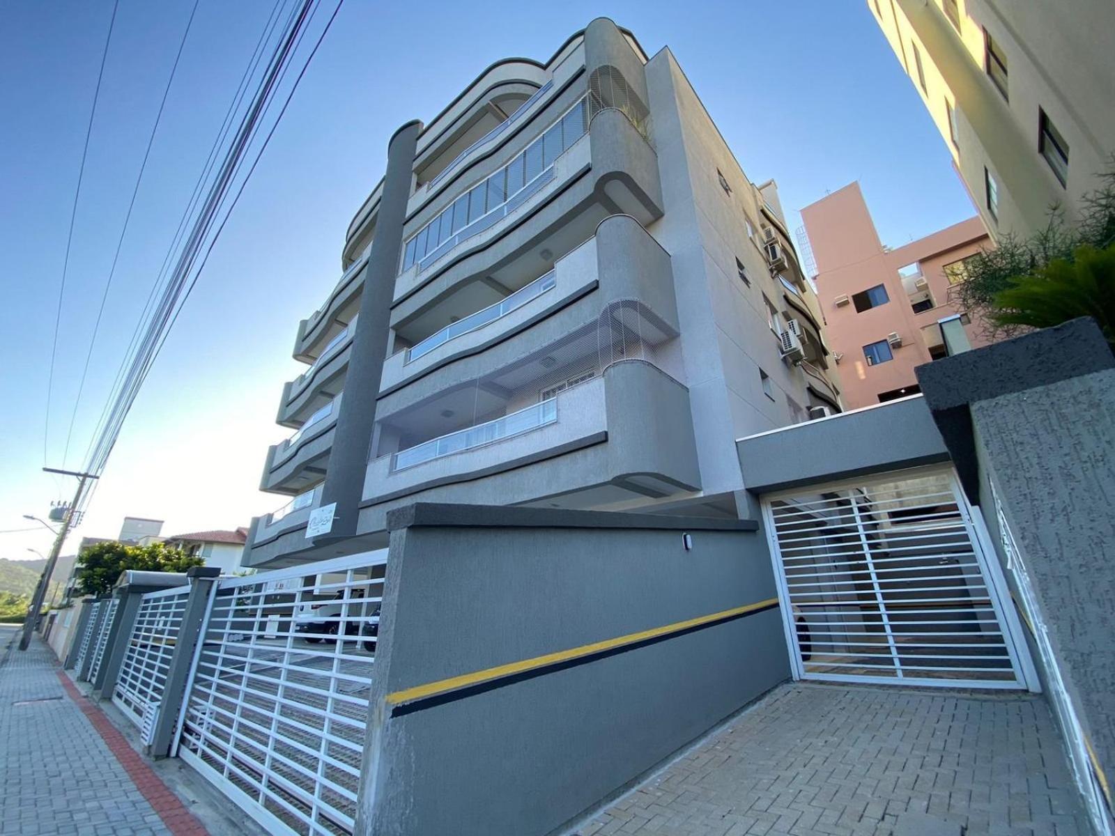 B777 - Apartamento para 5 pessoas em Bombinhas SC