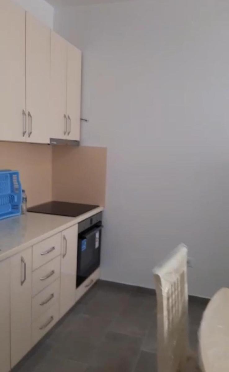Appartamento al secondo piano a QERRET Kavaje ALBANIA