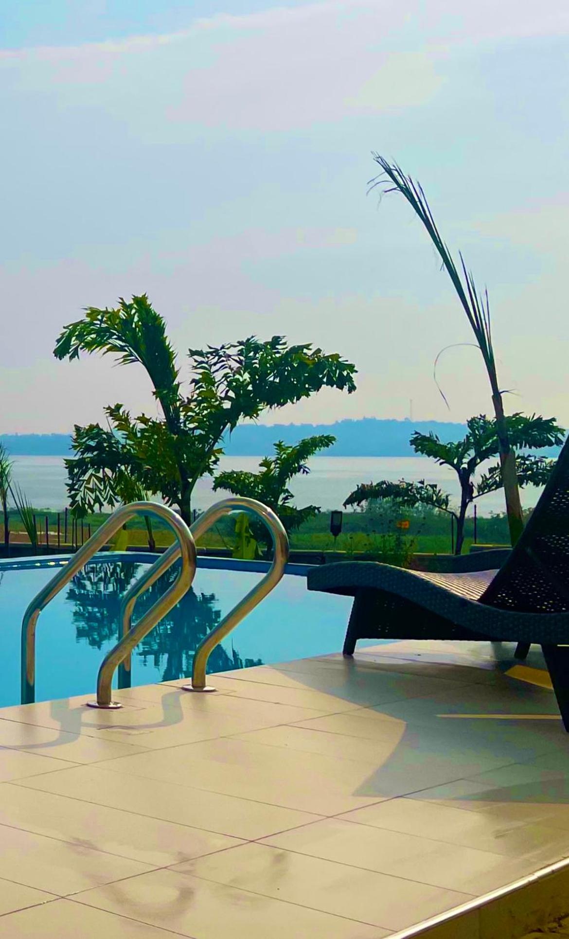 Infinity Pool Villas , Entebbe airport shuttle free parking private pool wifi 24 hr security