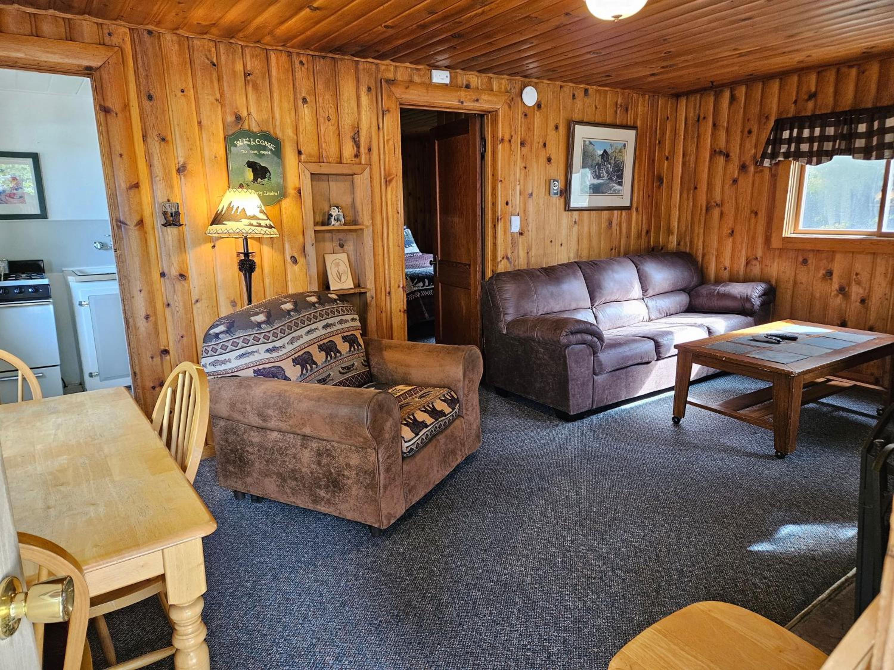 Daven Haven Lodge Cabins - Property Image 13