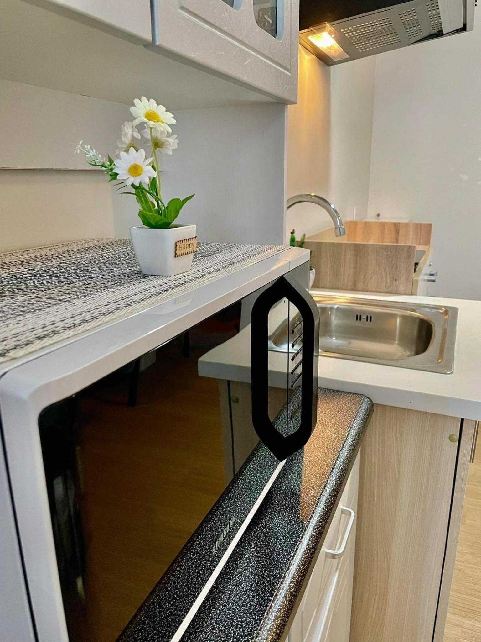 MA PINE SUITES TAGAYTAY by Crown Asia