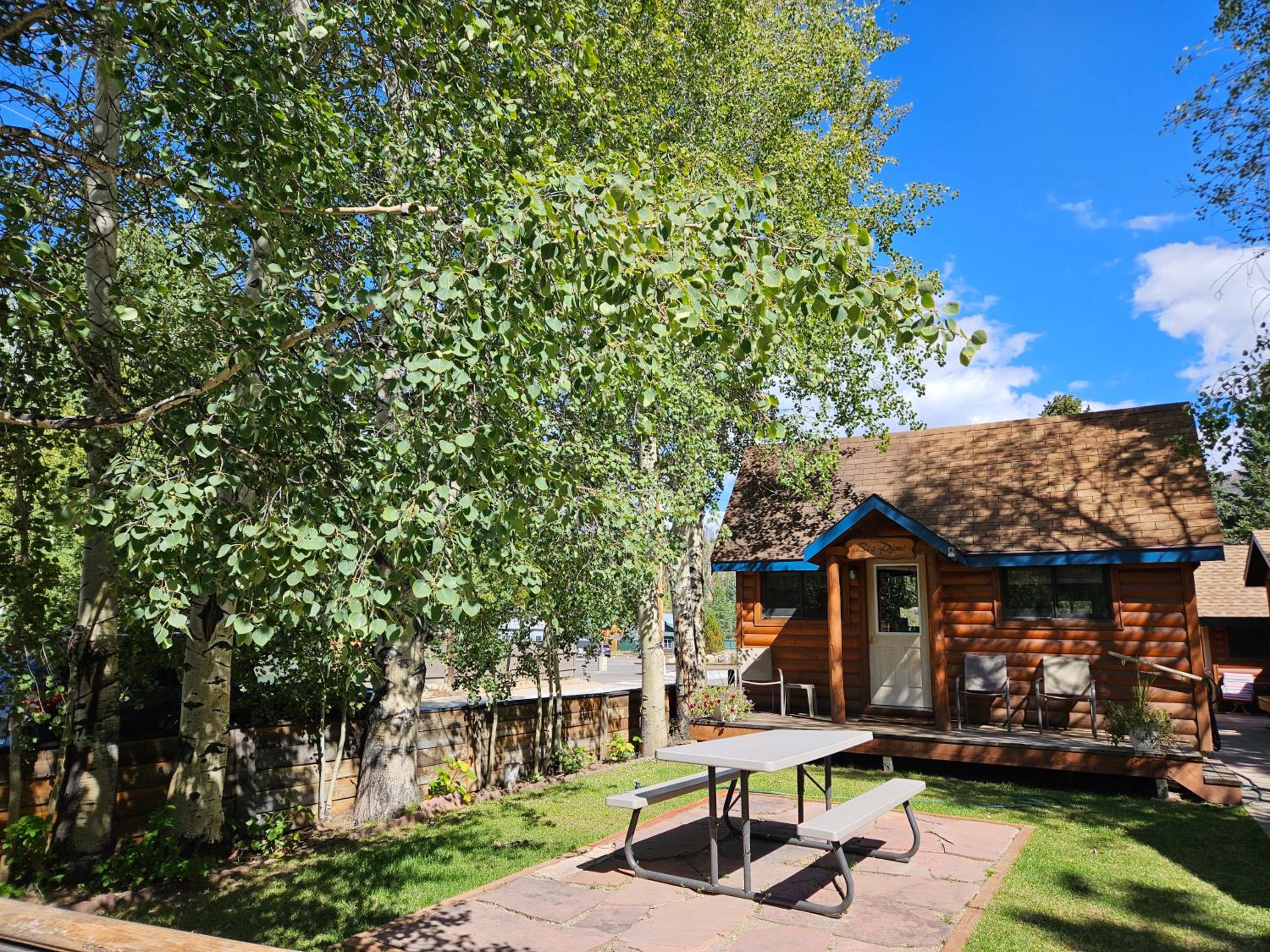 Daven Haven Lodge Cabins - Property Image 17