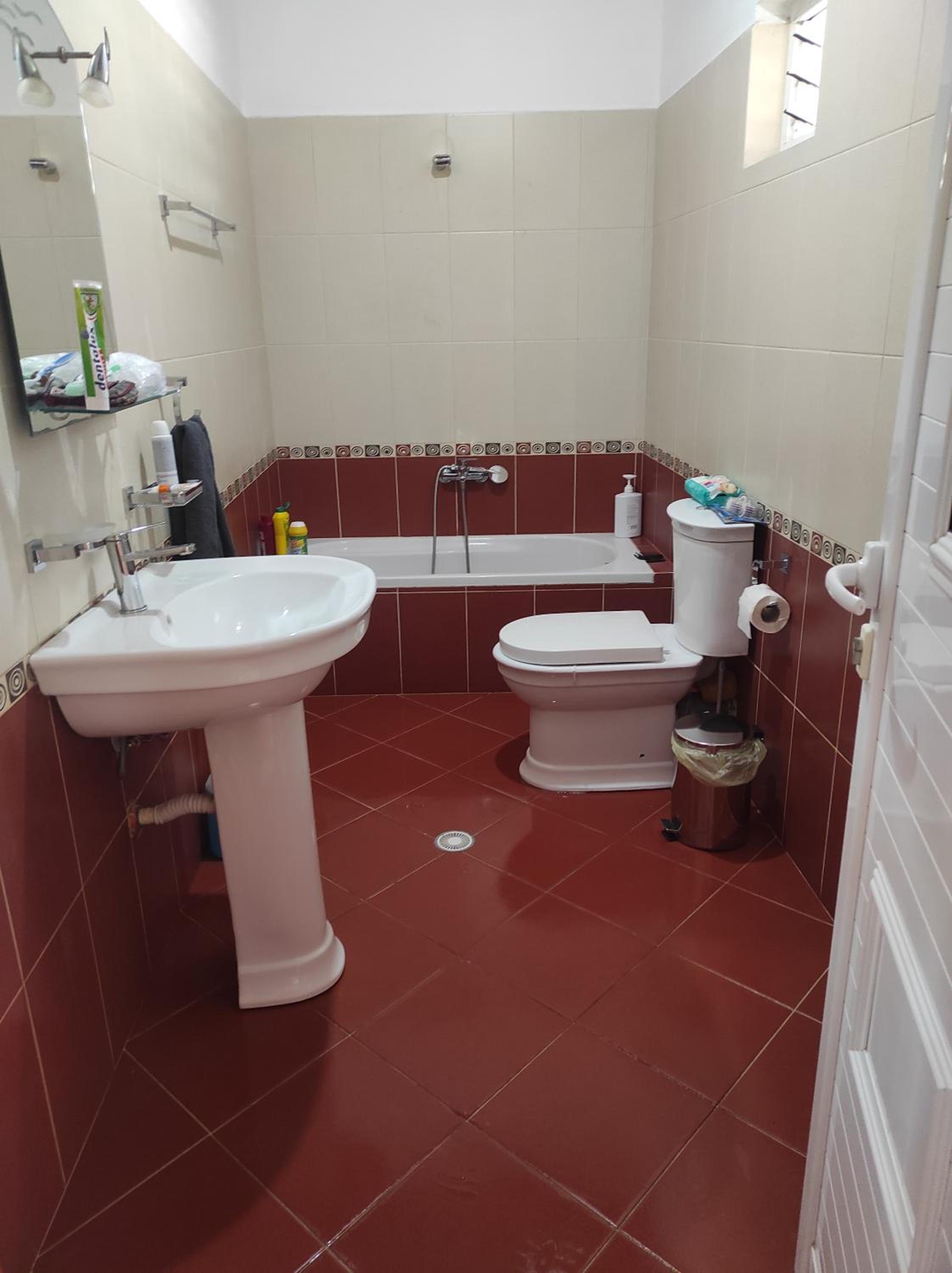 Nick Apartament en Sarandë