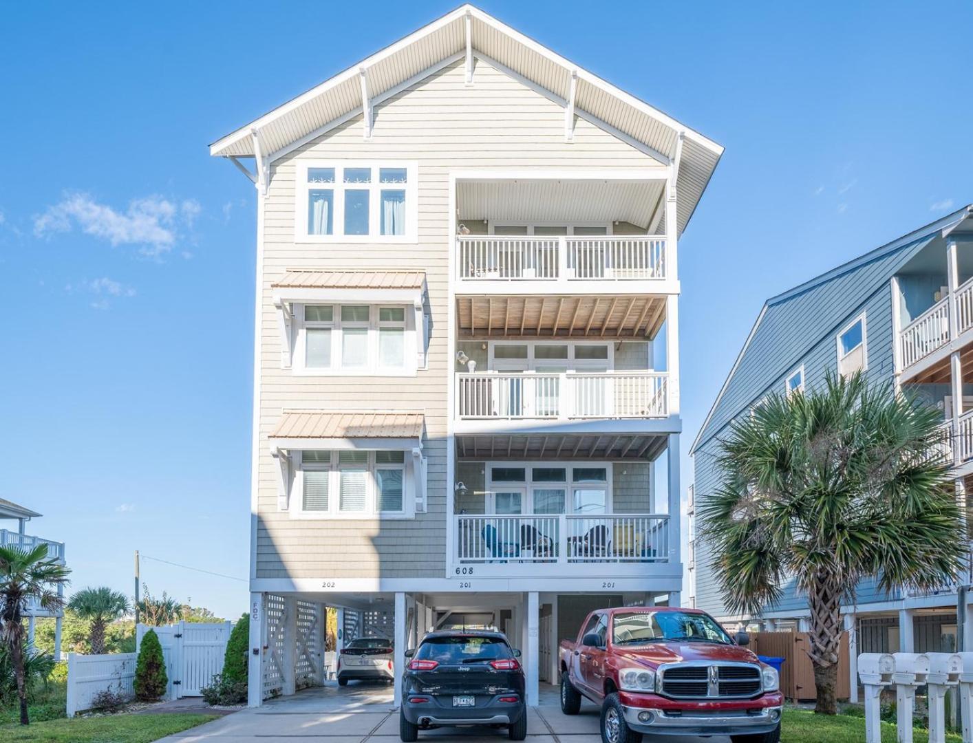 Oceanview 2nd Row Condo - Wood Vista