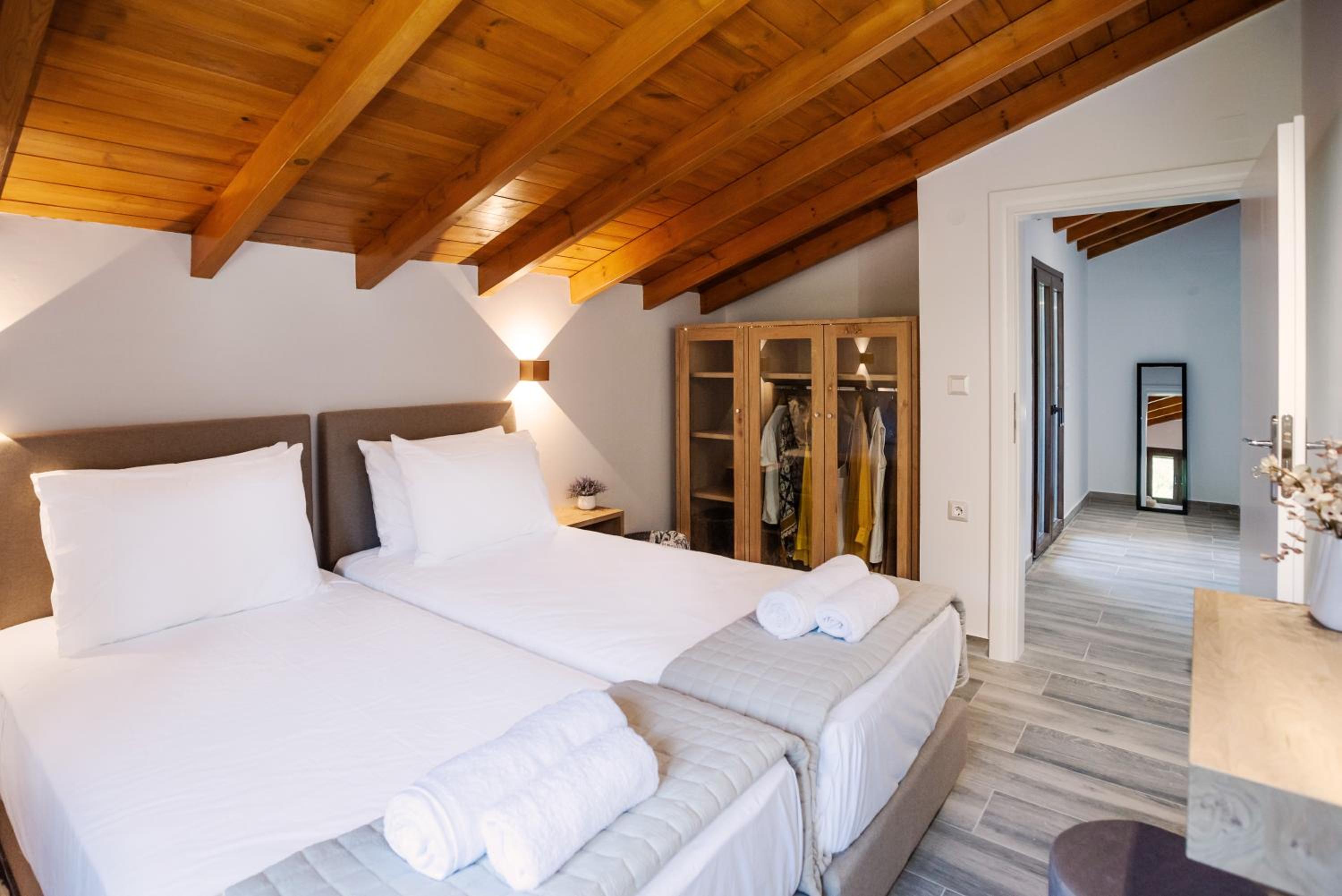 Villa Socrates Gardeno Luxury Sea View Pool Escape