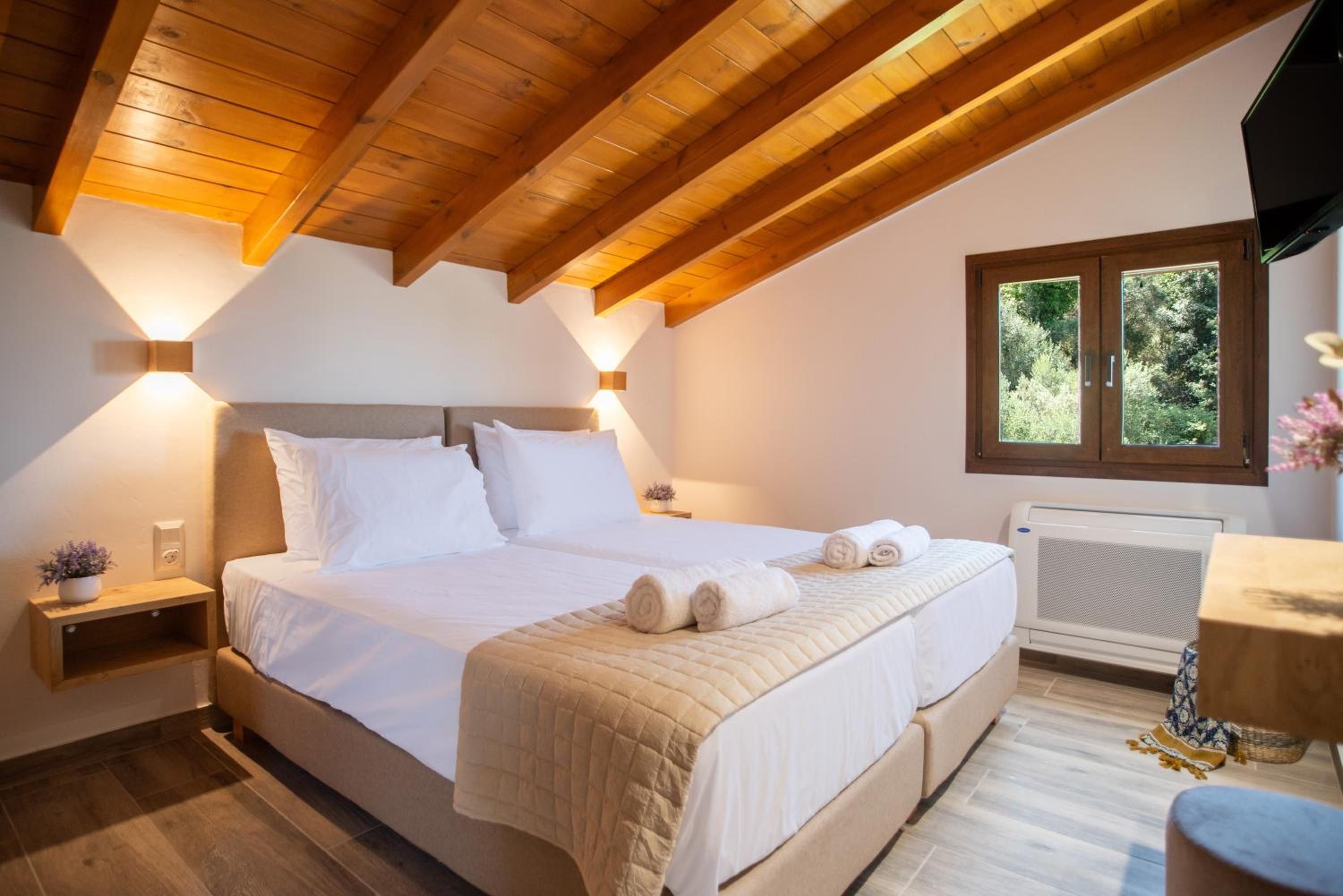 Villa Socrates Gardeno Luxury Sea View Pool Escape