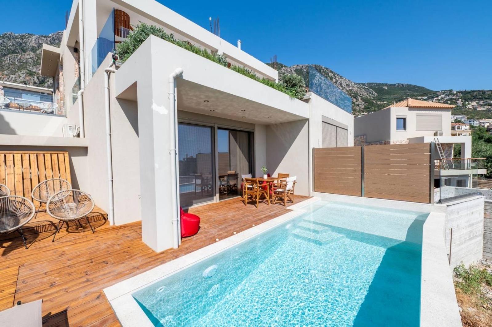 Petradi Suites