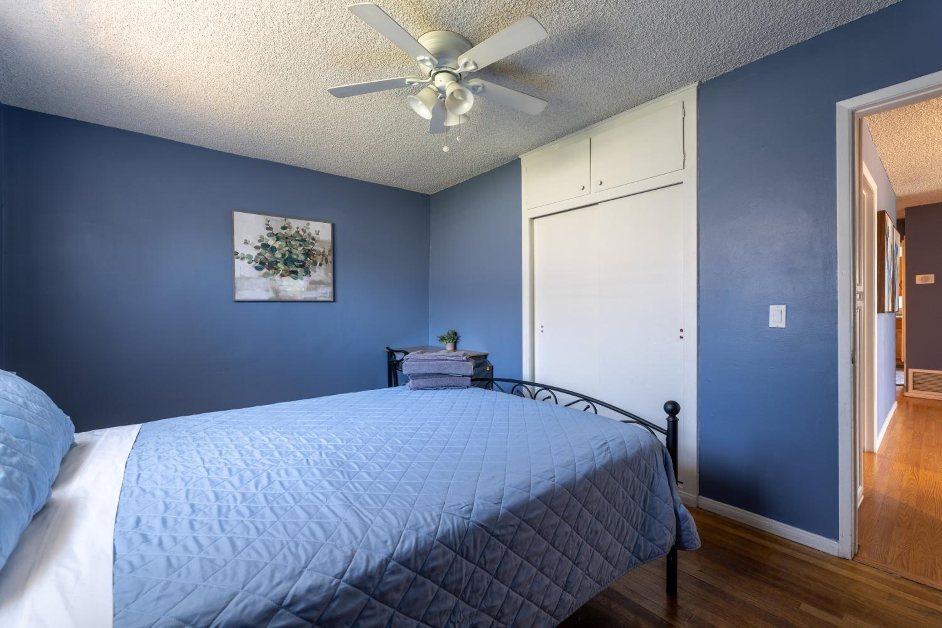 Temporary Home Family and Corporate Stays view 5