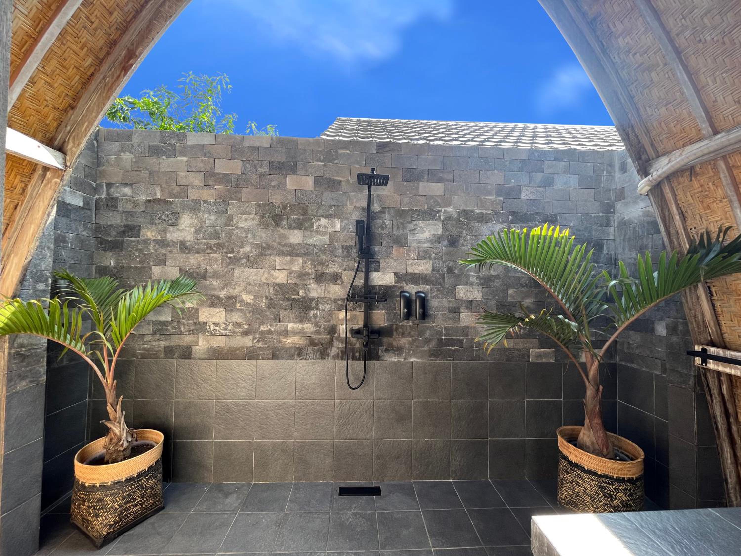 MoonBag Bungalows view 3