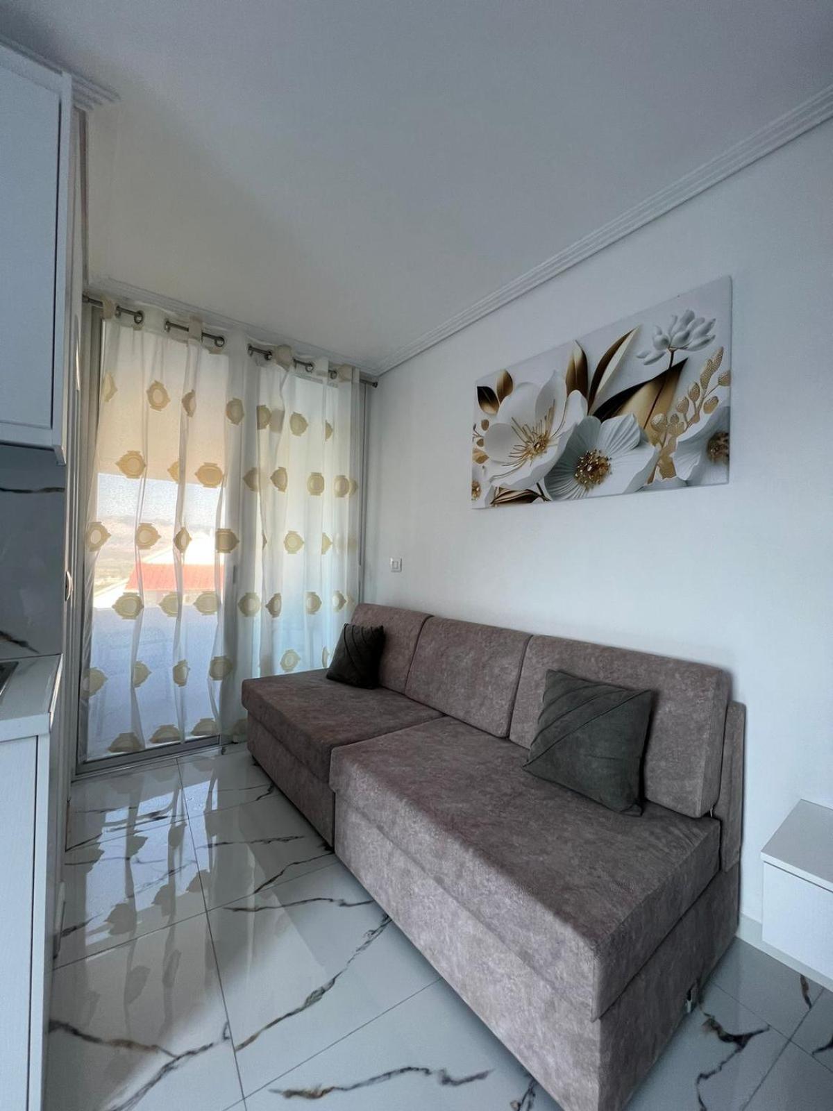 Mero Apartment