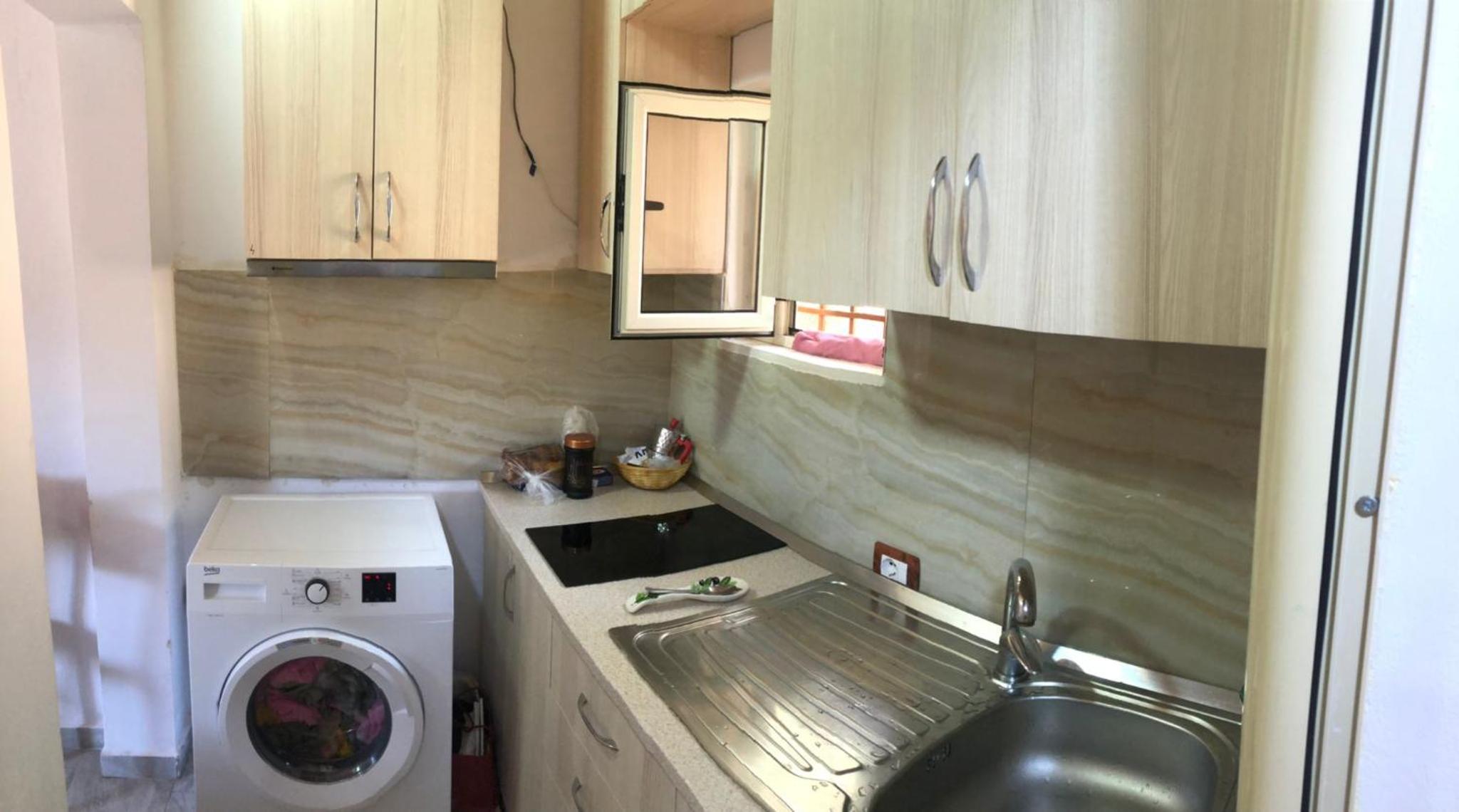 Portokallja Guest House Radhime