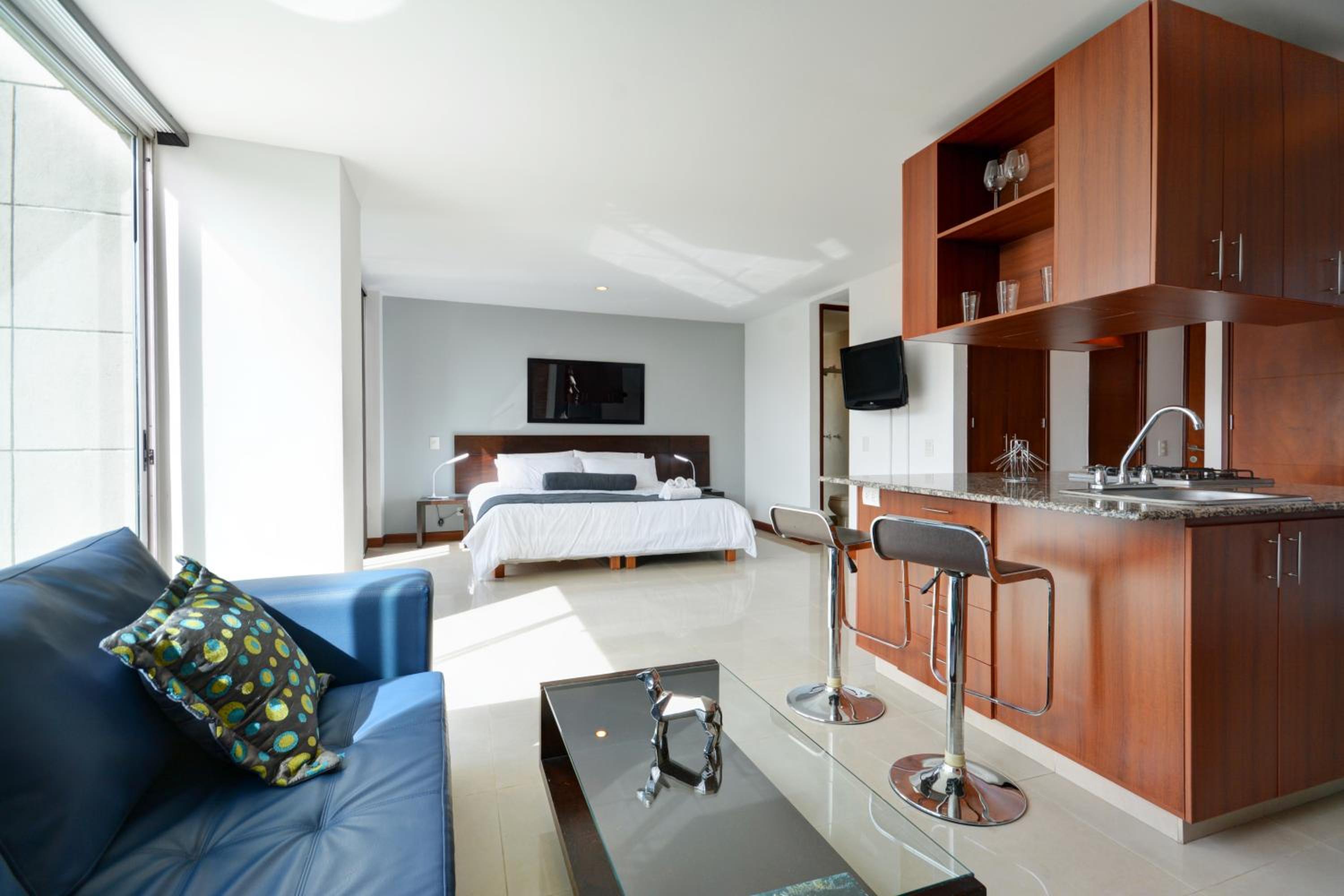 Blux Apartments Medellin