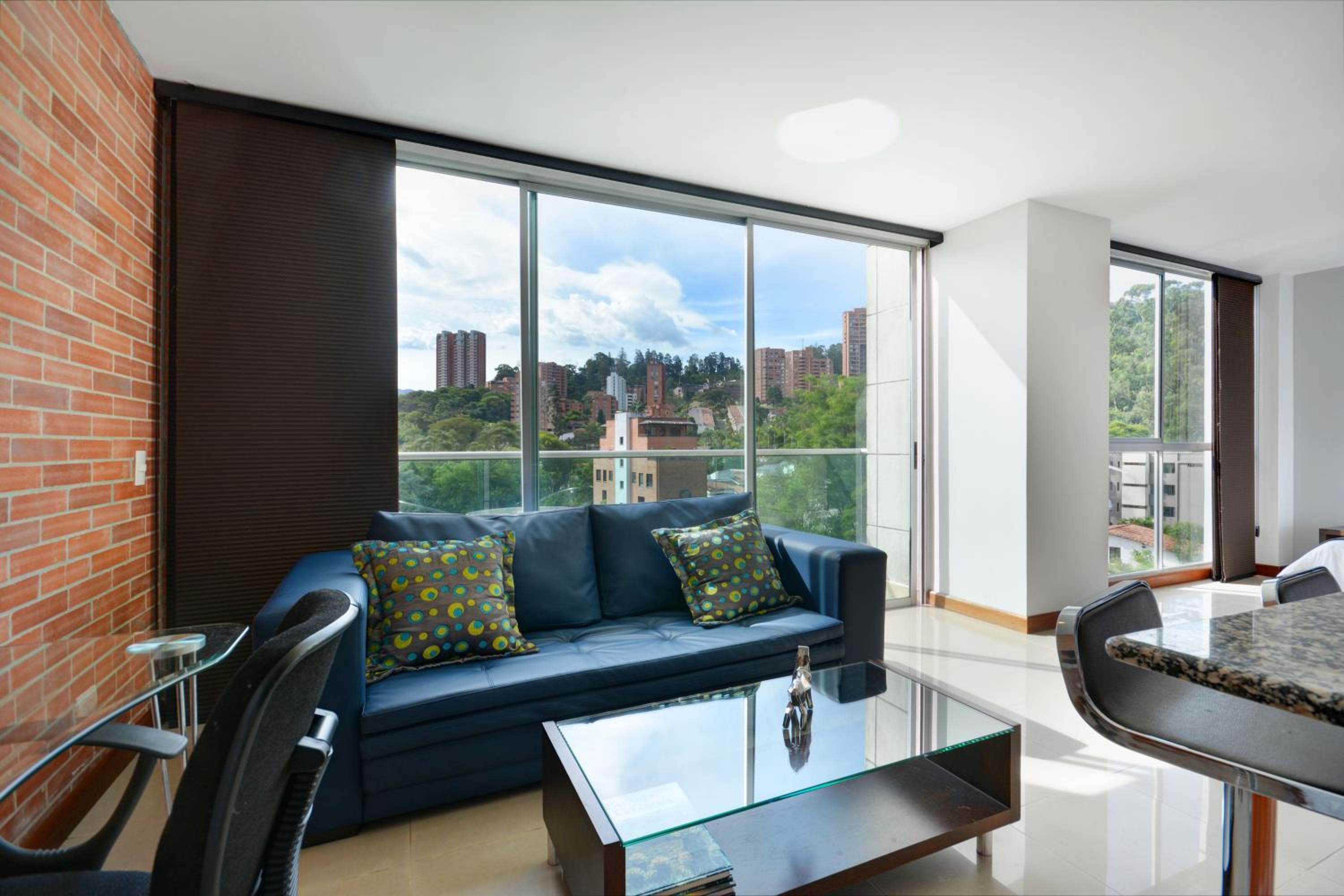 Blux Apartments Medellin