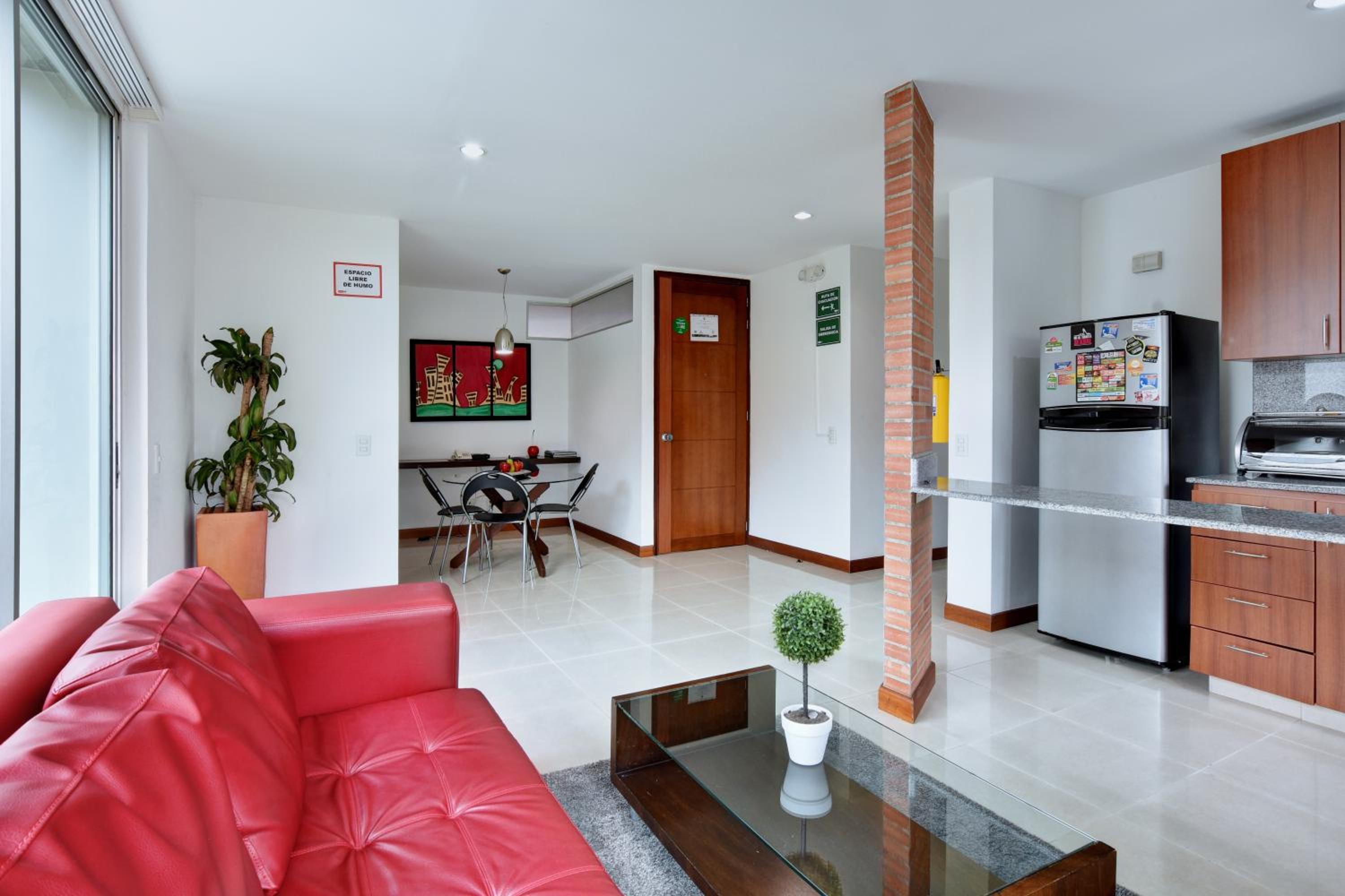 Blux Apartments Medellin