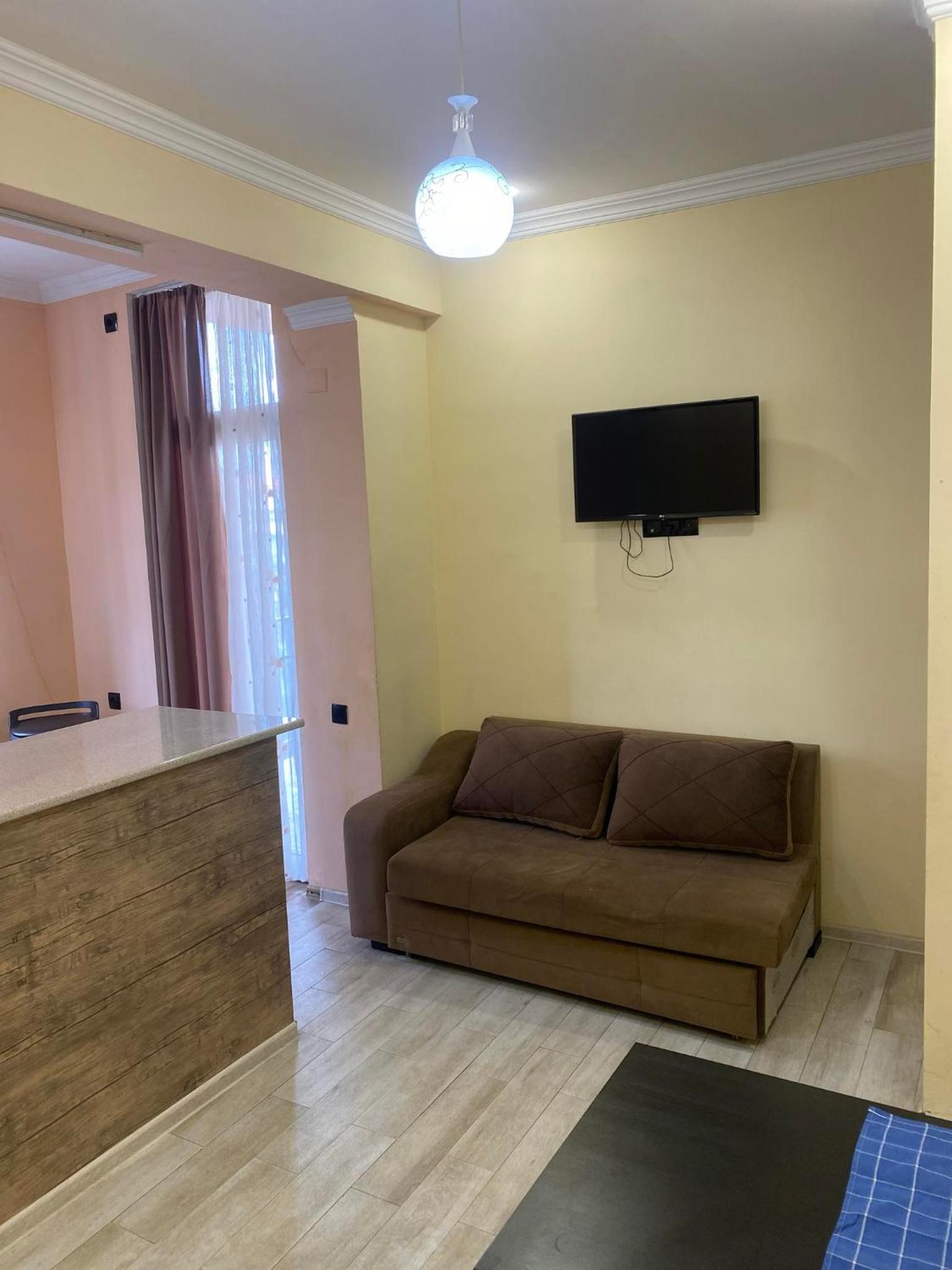 Saburtalo Apartment Gold