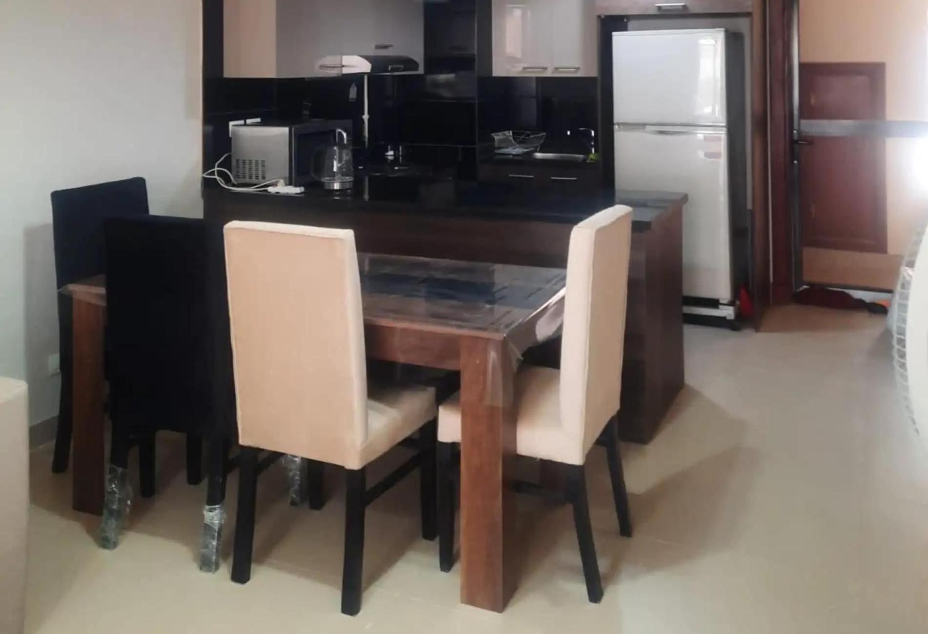 Whispering Waters Two Bedroom with a Garden Azha