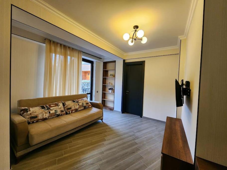 Eco Village 6 Luxury Apartment view 3