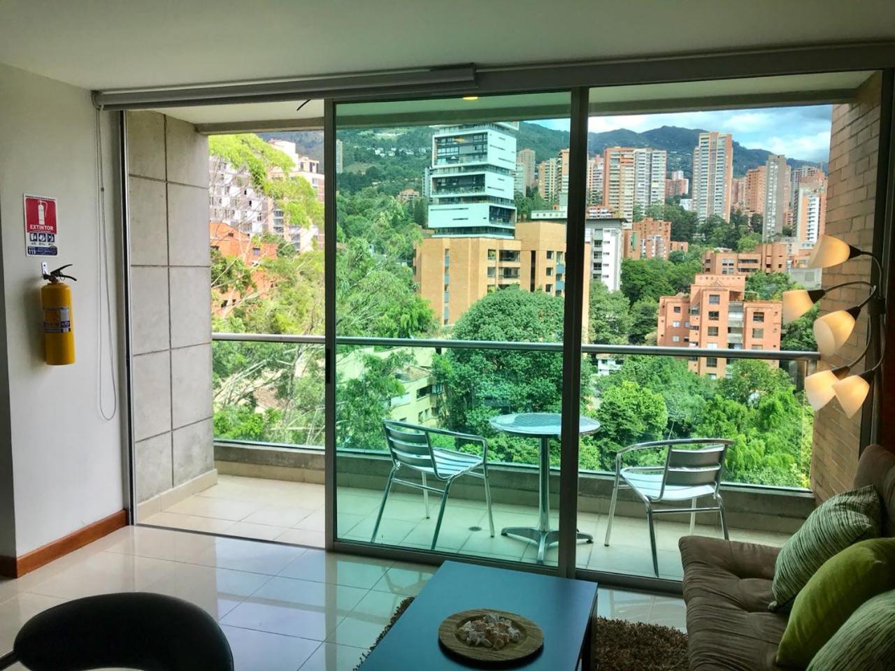 Blux Apartments Medellin