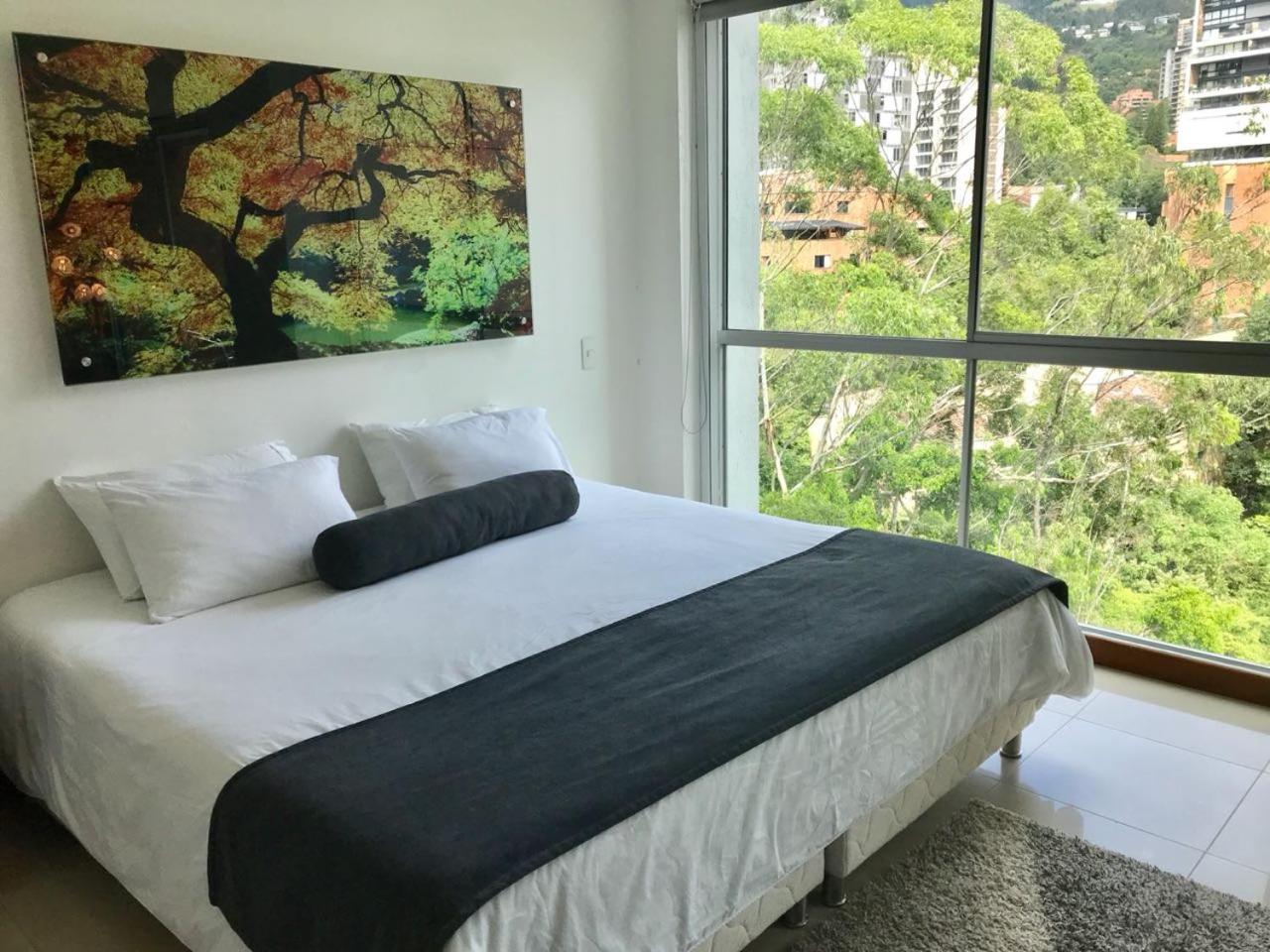 Blux Apartments Medellin