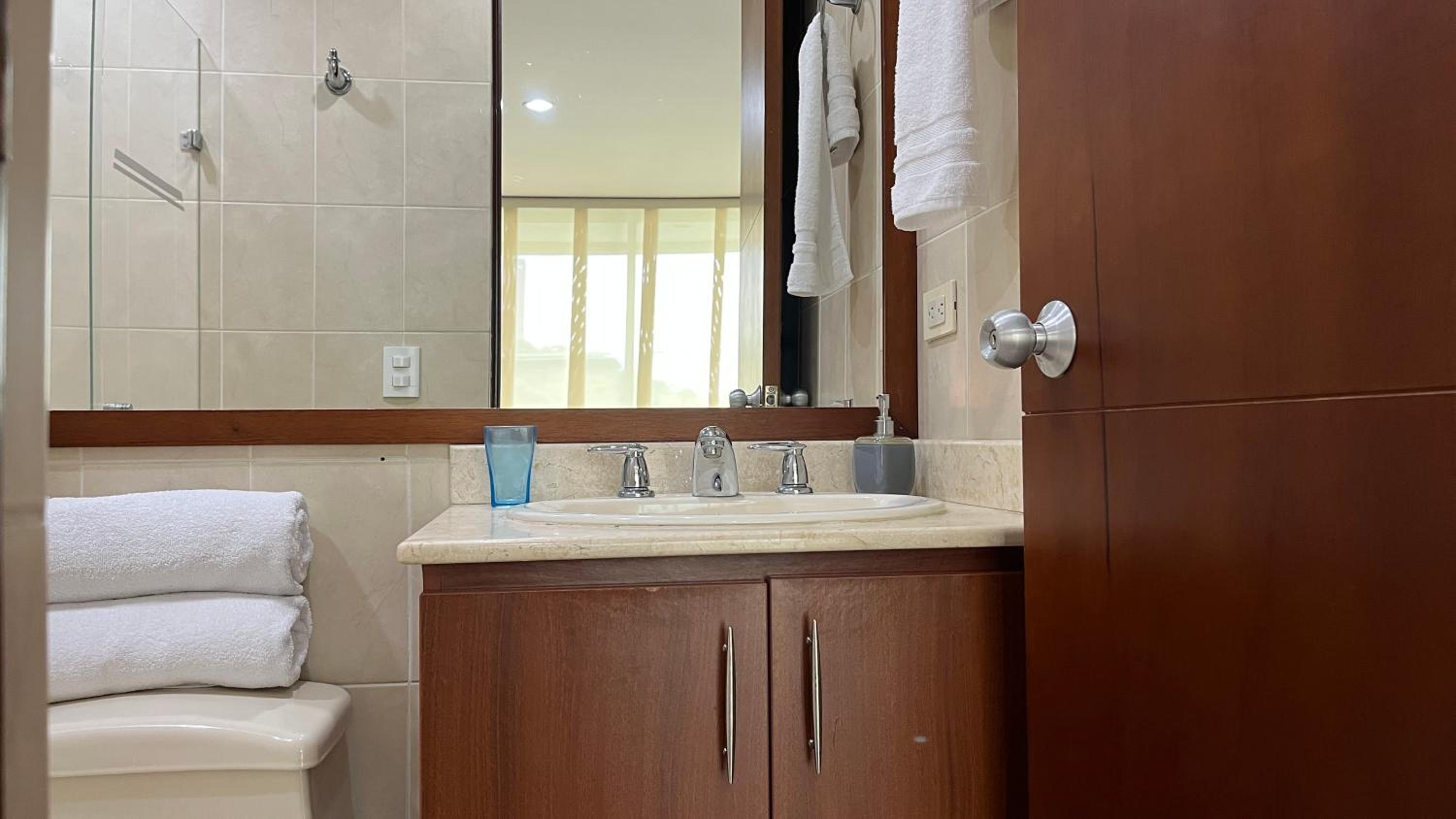 Blux Apartments Medellin