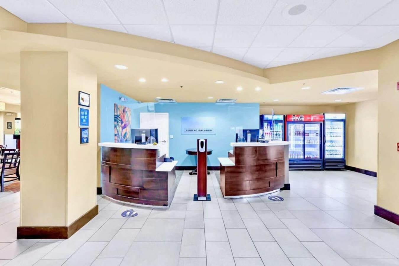 King bed Condo Near Universal Studio - Pool and Hot Tub