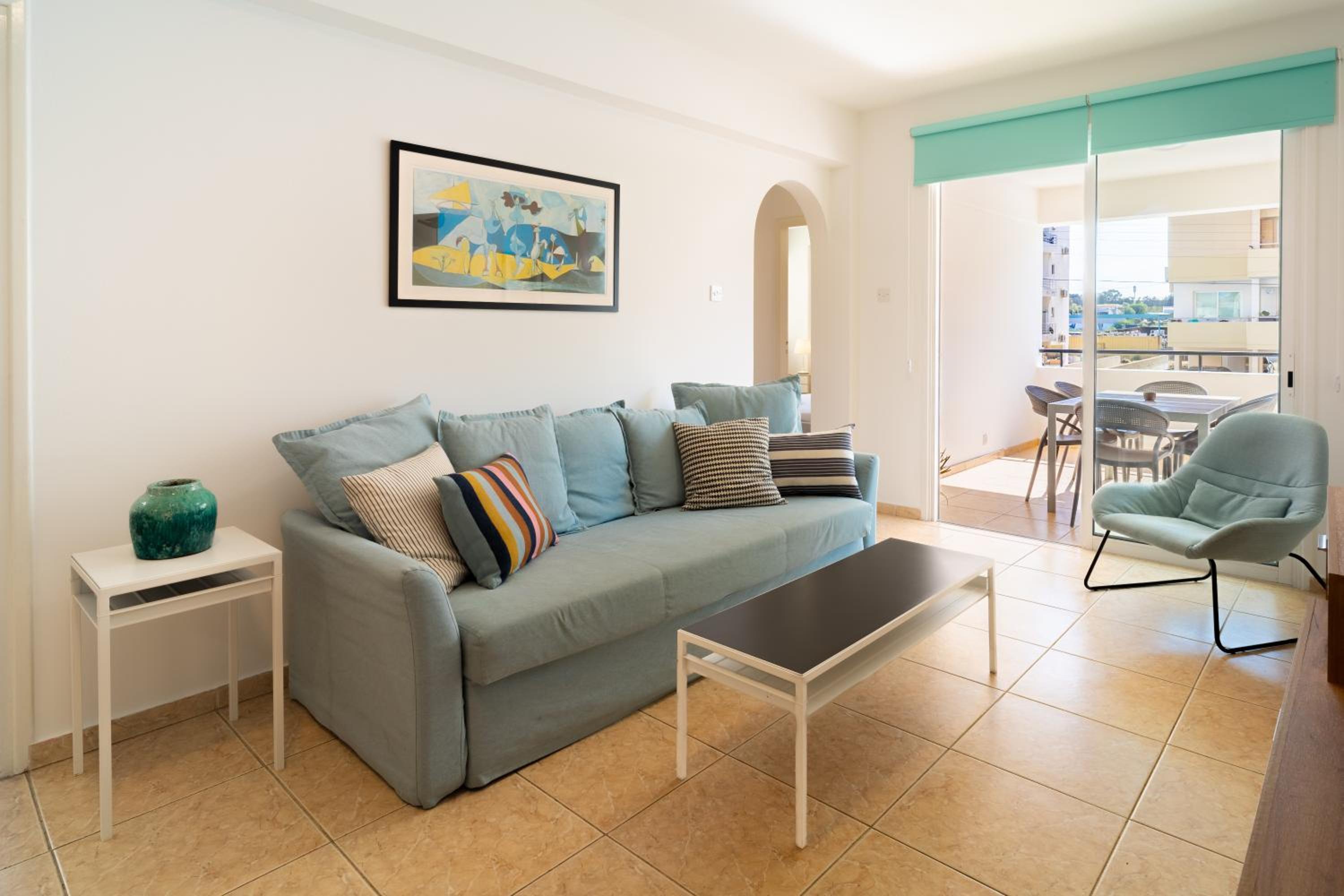 Hotel Boris Mackenzie 2 Bedroom Flat with Pool - Image 1