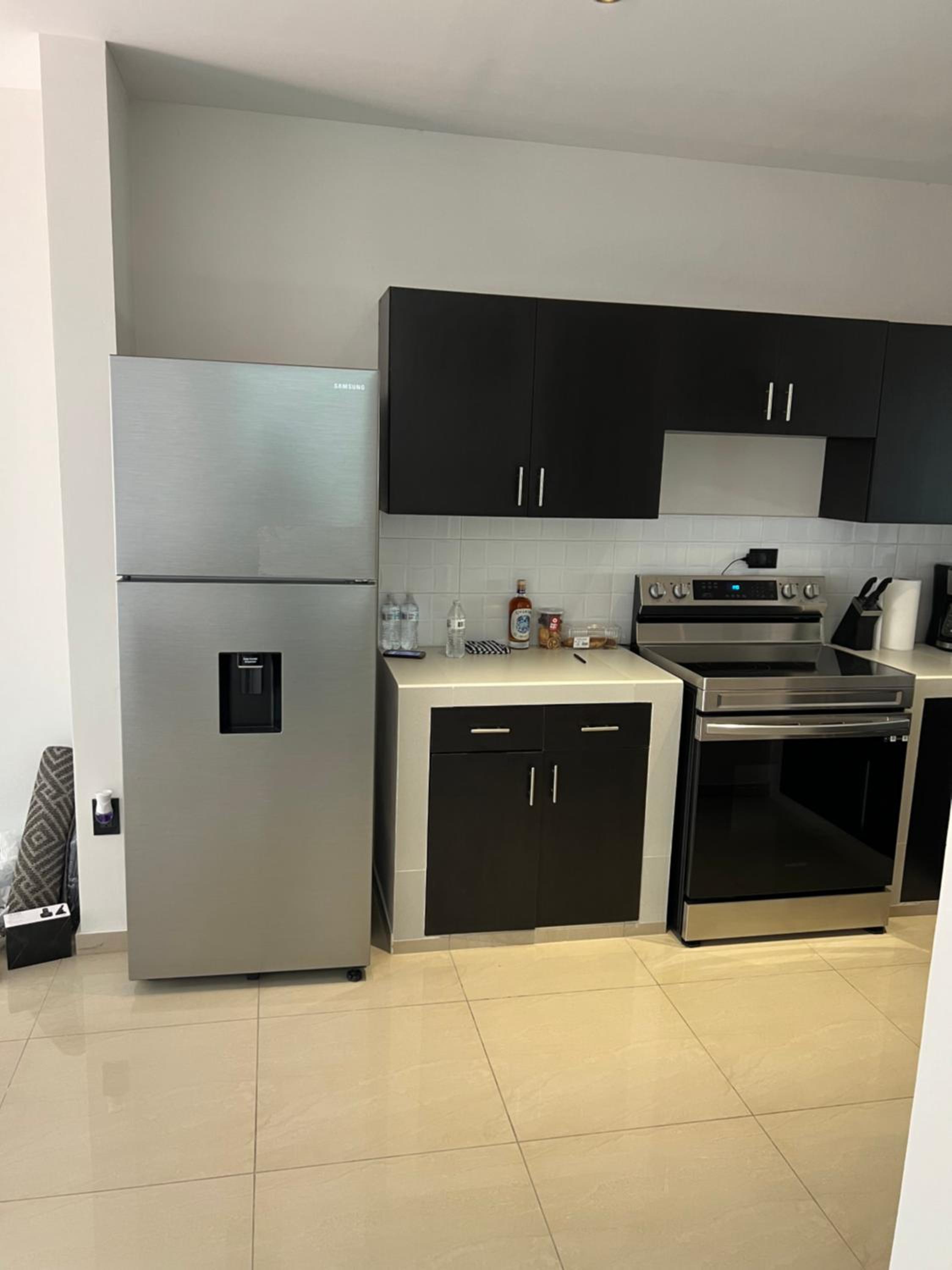 New home in Santa Ana view 3