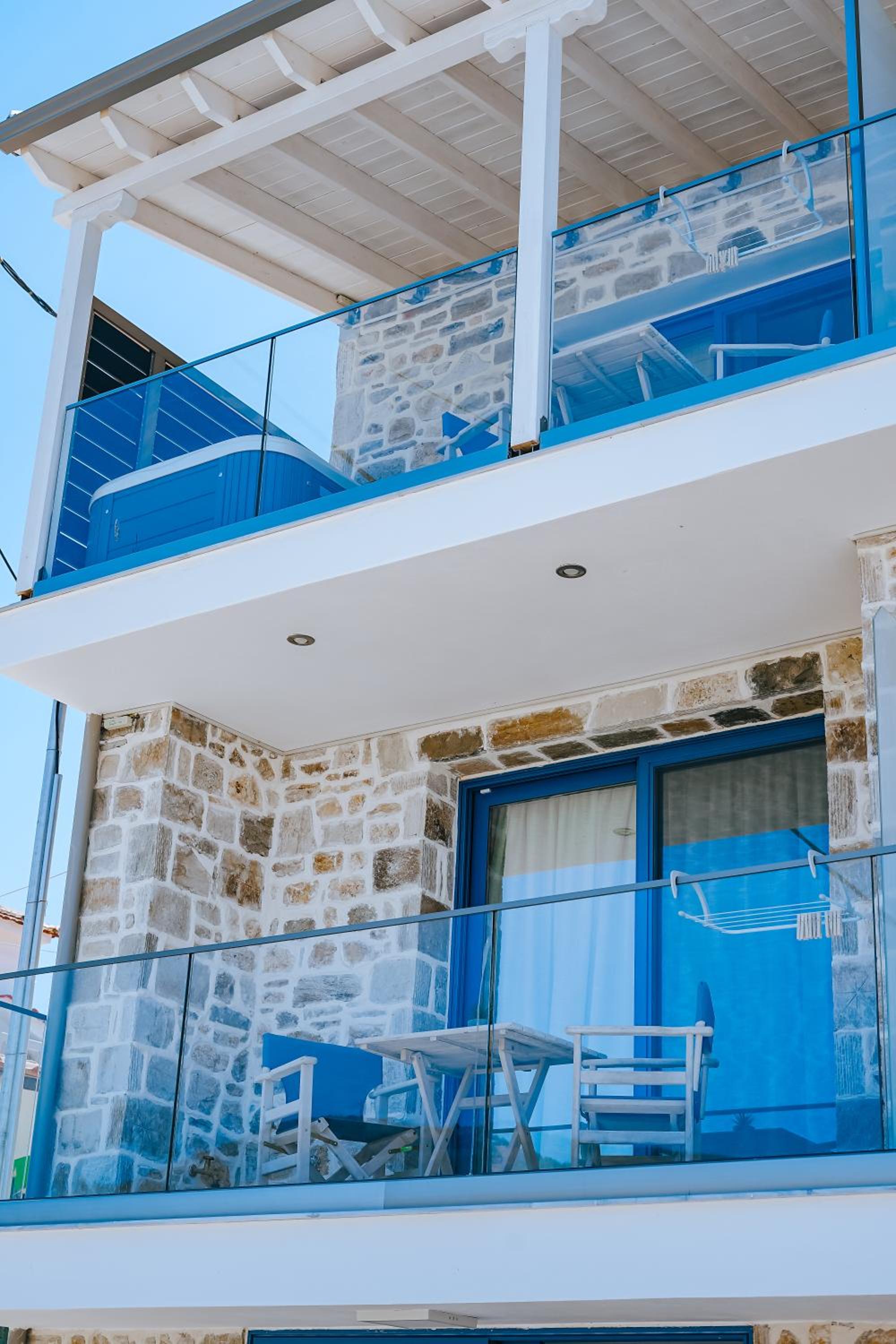 Evaggelia's Stone Suites view 5