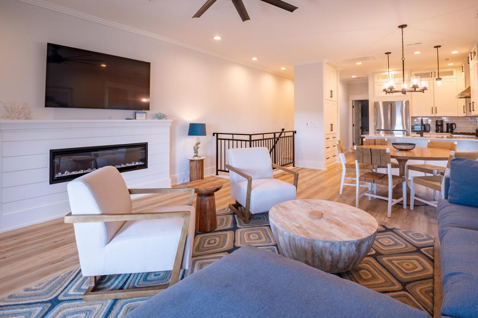 New Luxury Duplex, Short walk to Beach-Blue Pearl