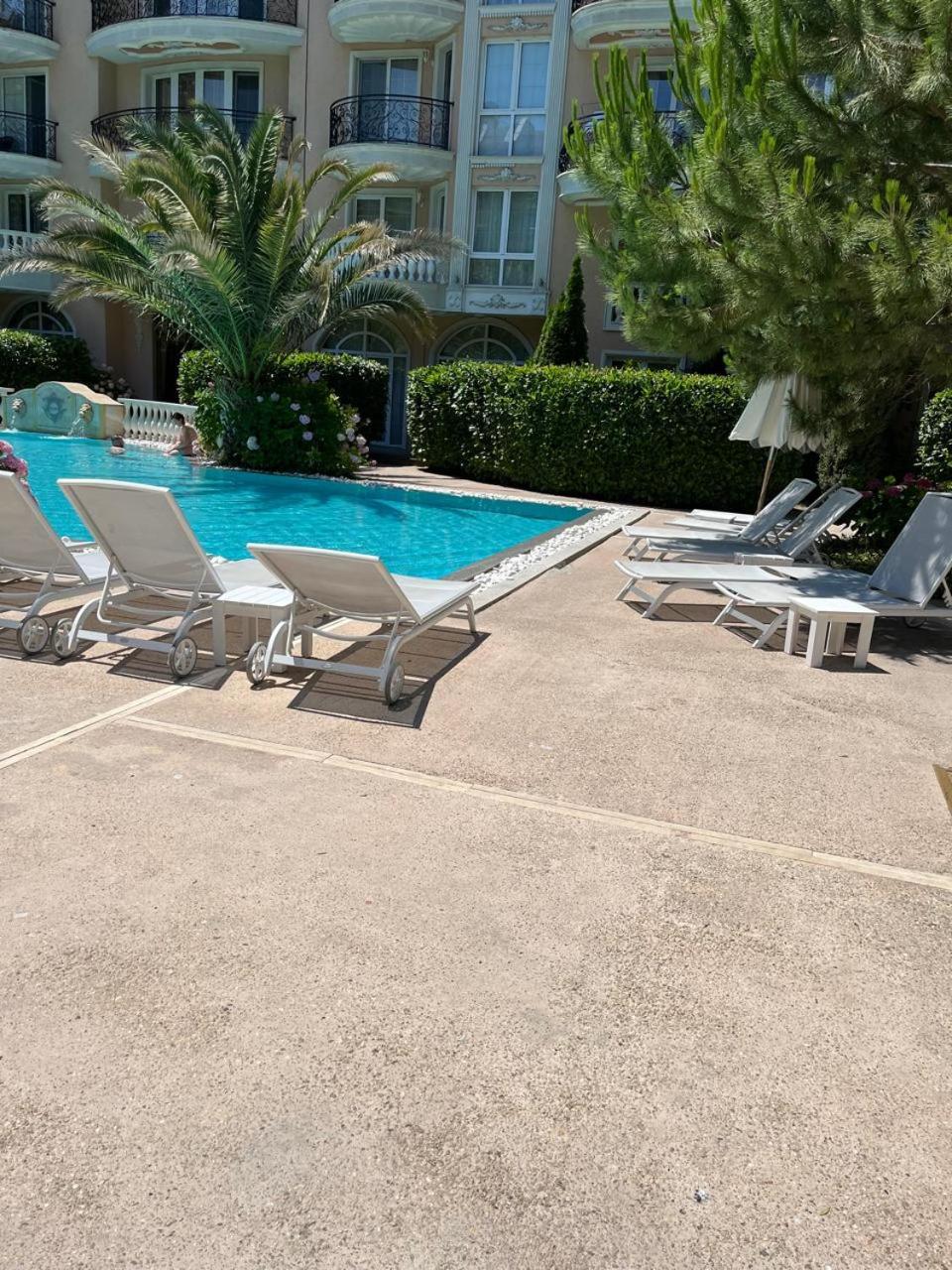 Apartment in a luxurious complex in Sunny Beach