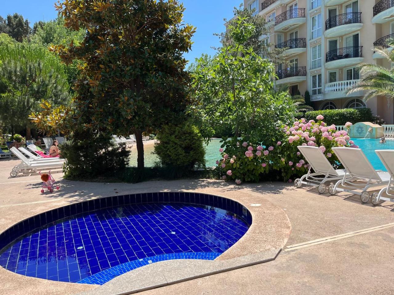 Apartment in a luxurious complex in Sunny Beach
