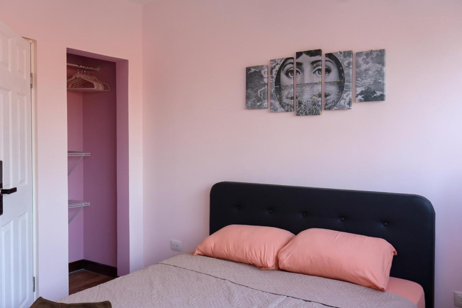 Casa Pandora Hostel Women Only