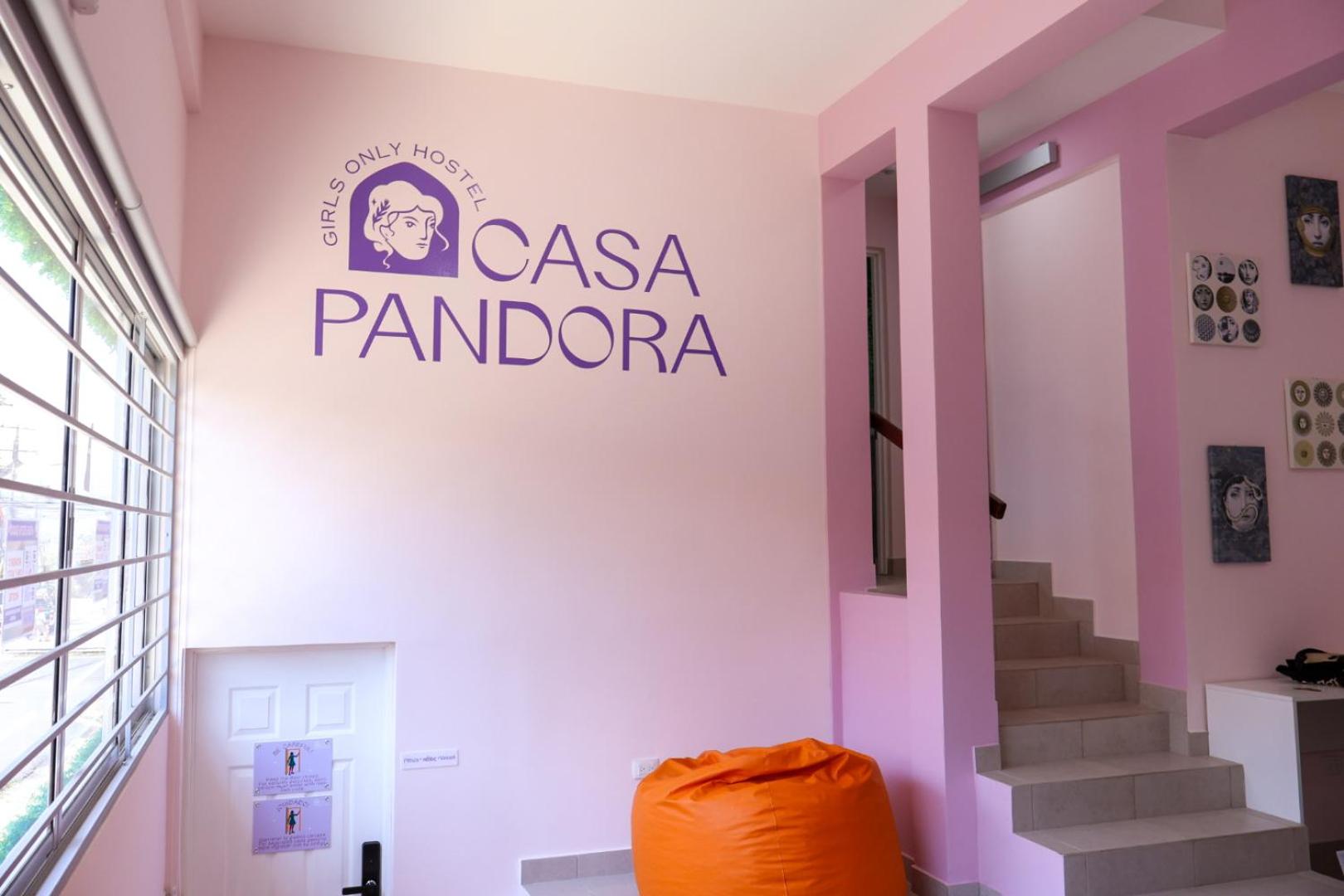 Casa Pandora Hostel Women Only