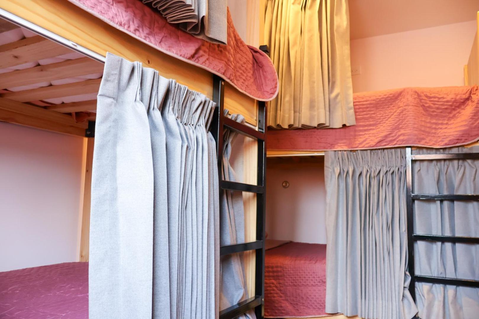 Casa Pandora Hostel Women Only