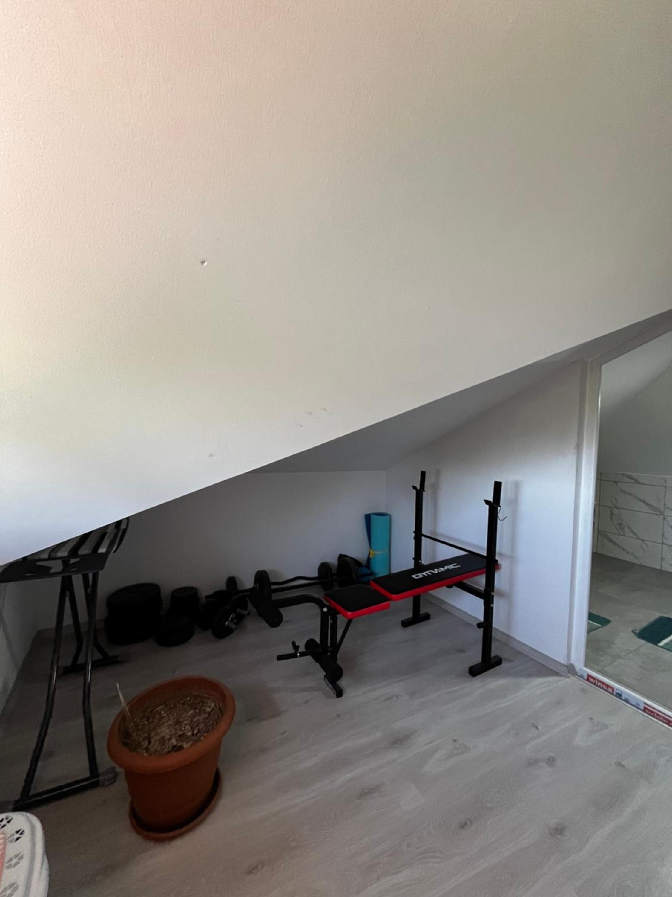 Photo 32