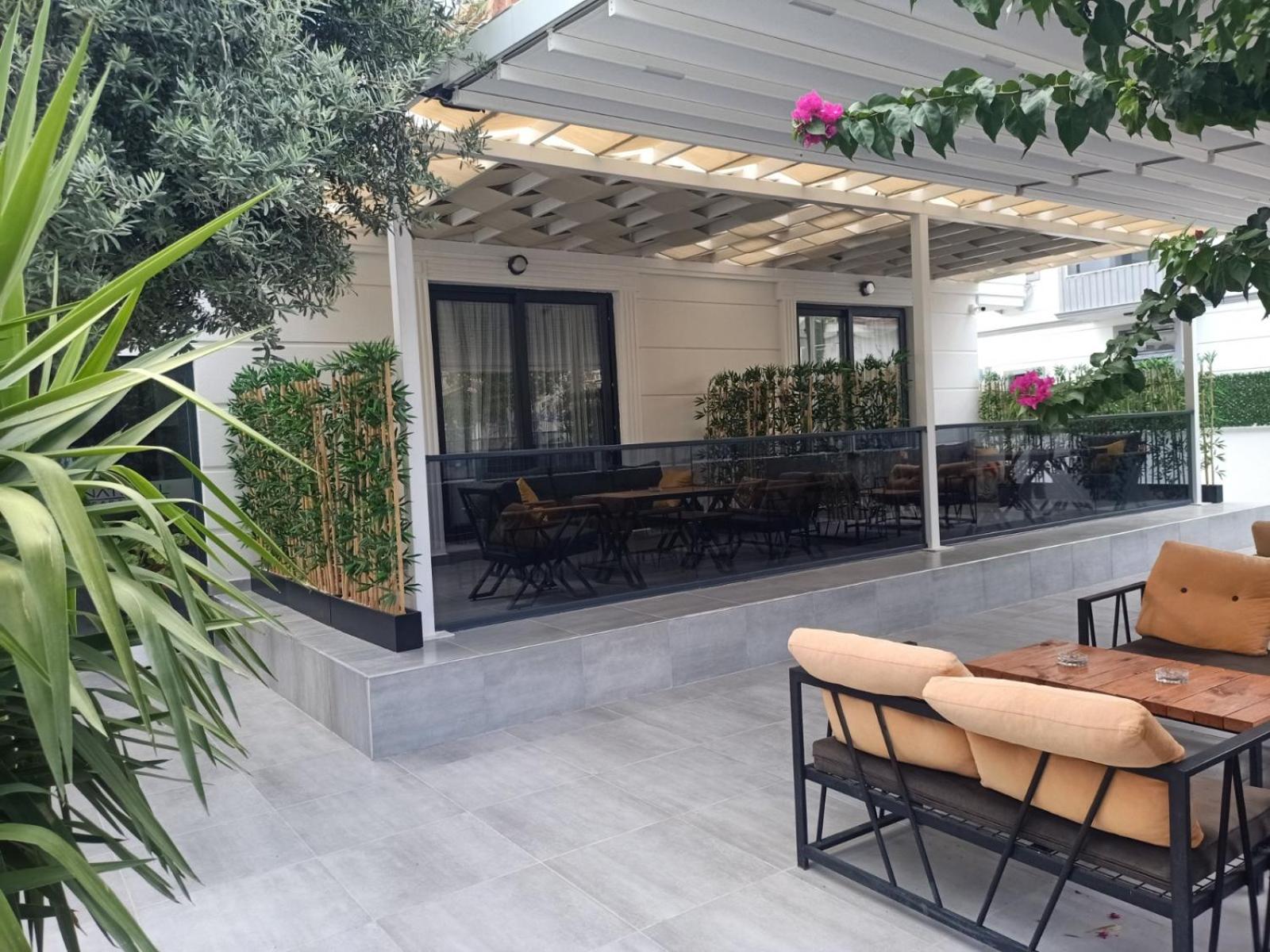 Boutique Natural Apart Hotel