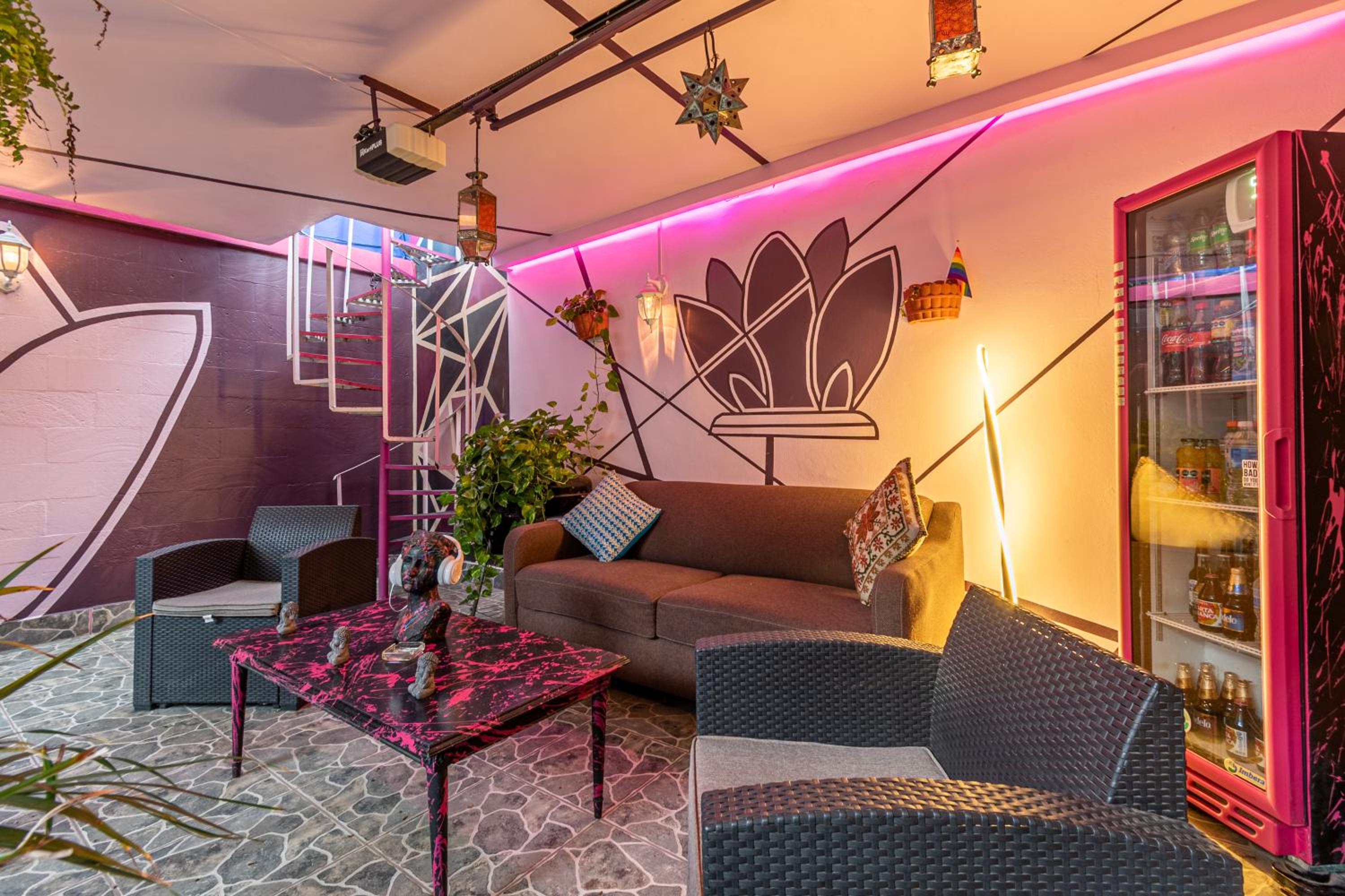 lounge