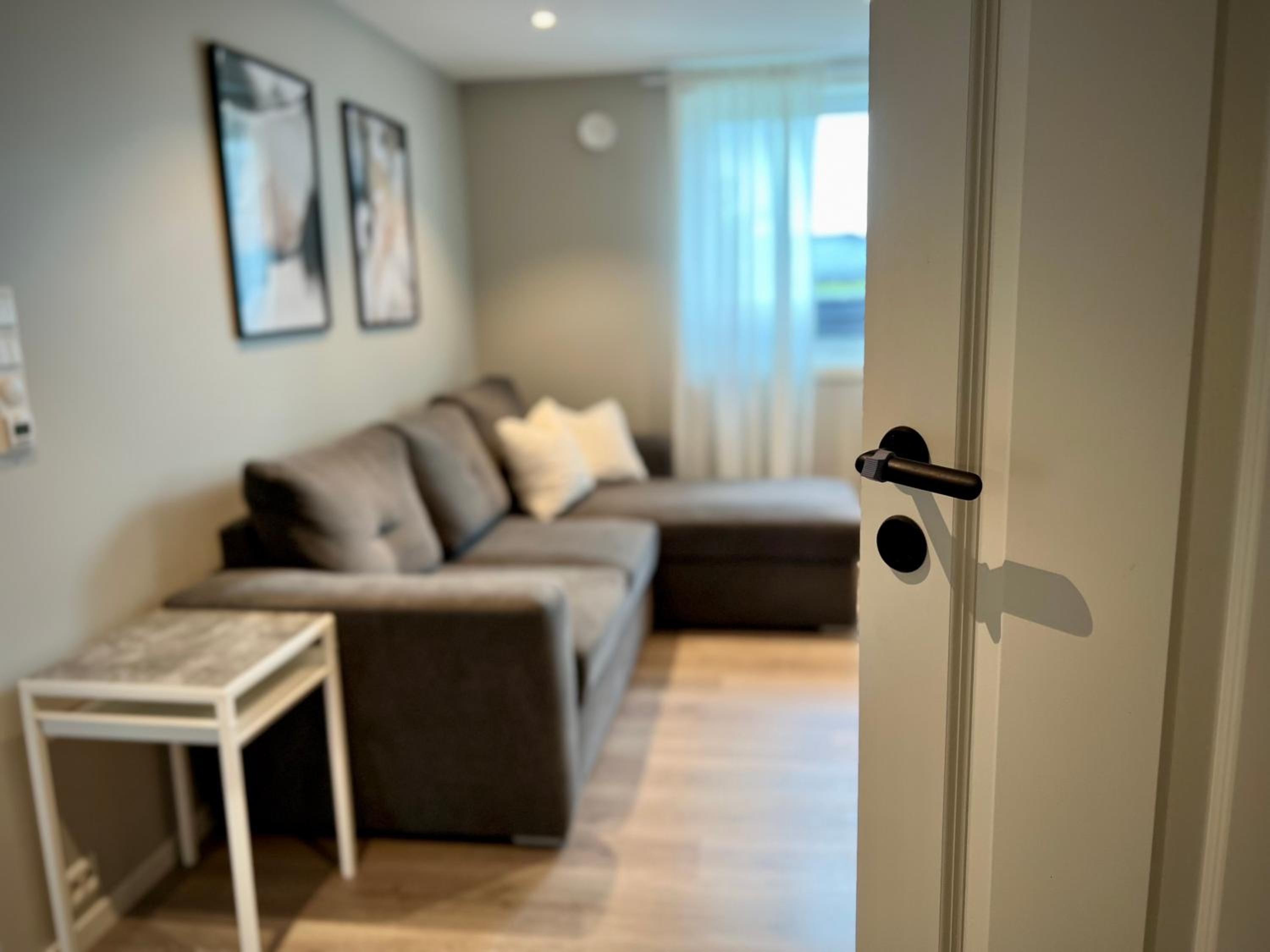 Cozy Central Apartment in Ålesund view 3