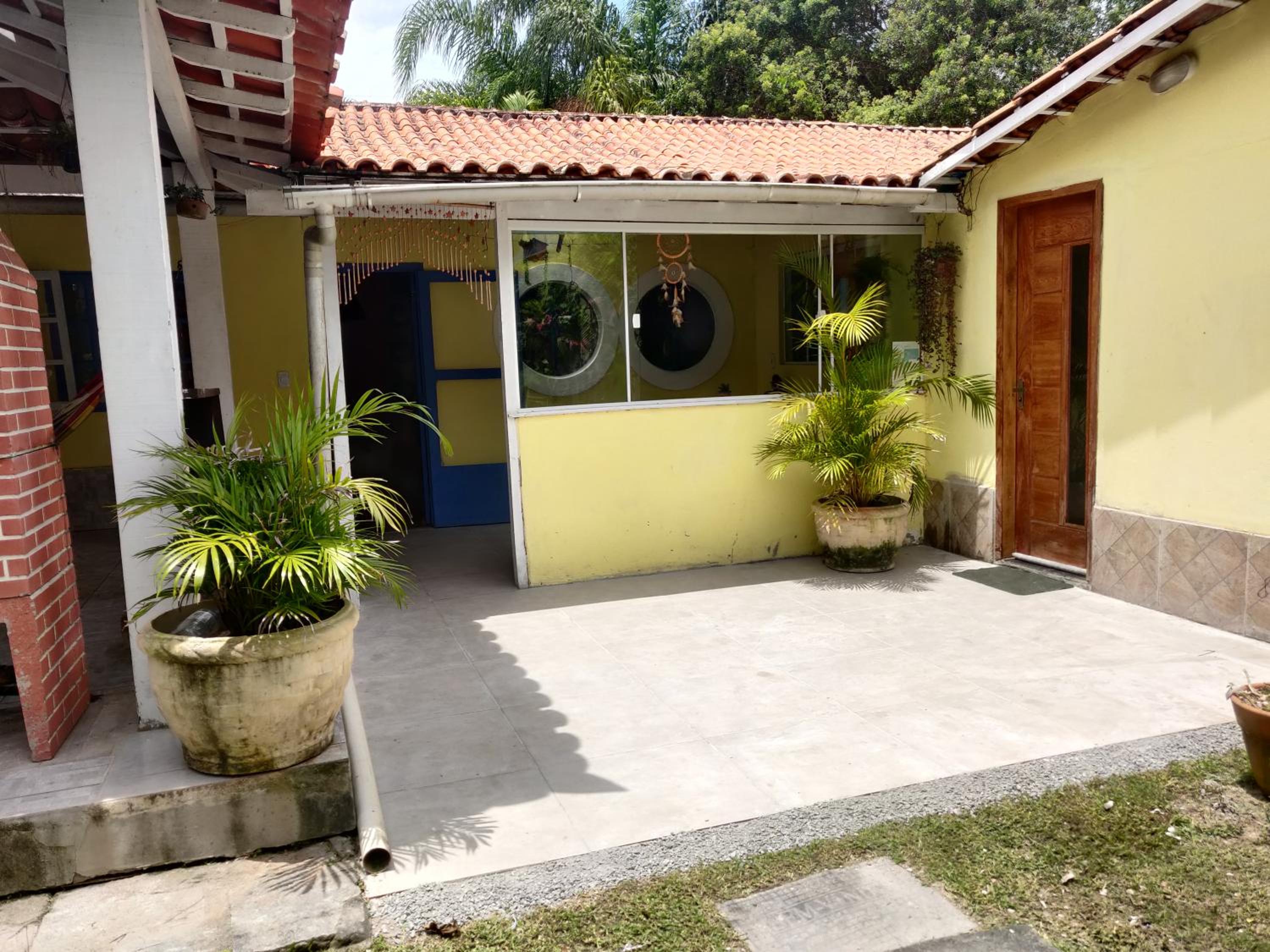 Casa Privativa com 4 Quartos e Piscina em Geribá