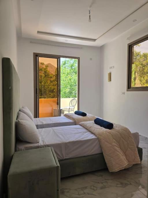 Serene Luxury Home,Stunning View view 3