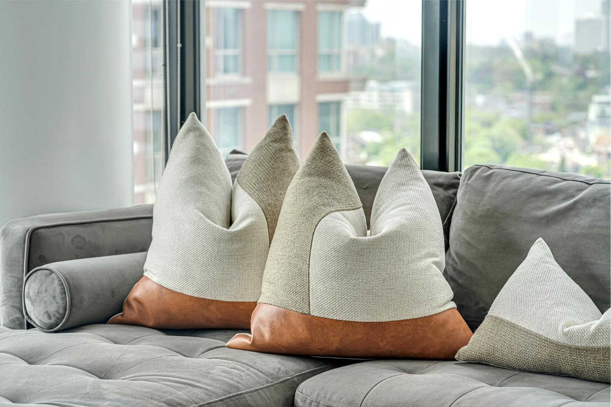 Executive 1 Bedroom close to Four Seasons Yorkville!