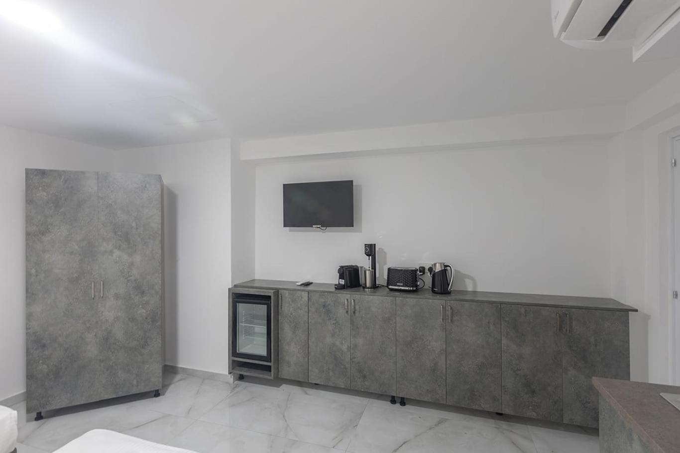 Gold Emerging Villas Ltd Apart 5