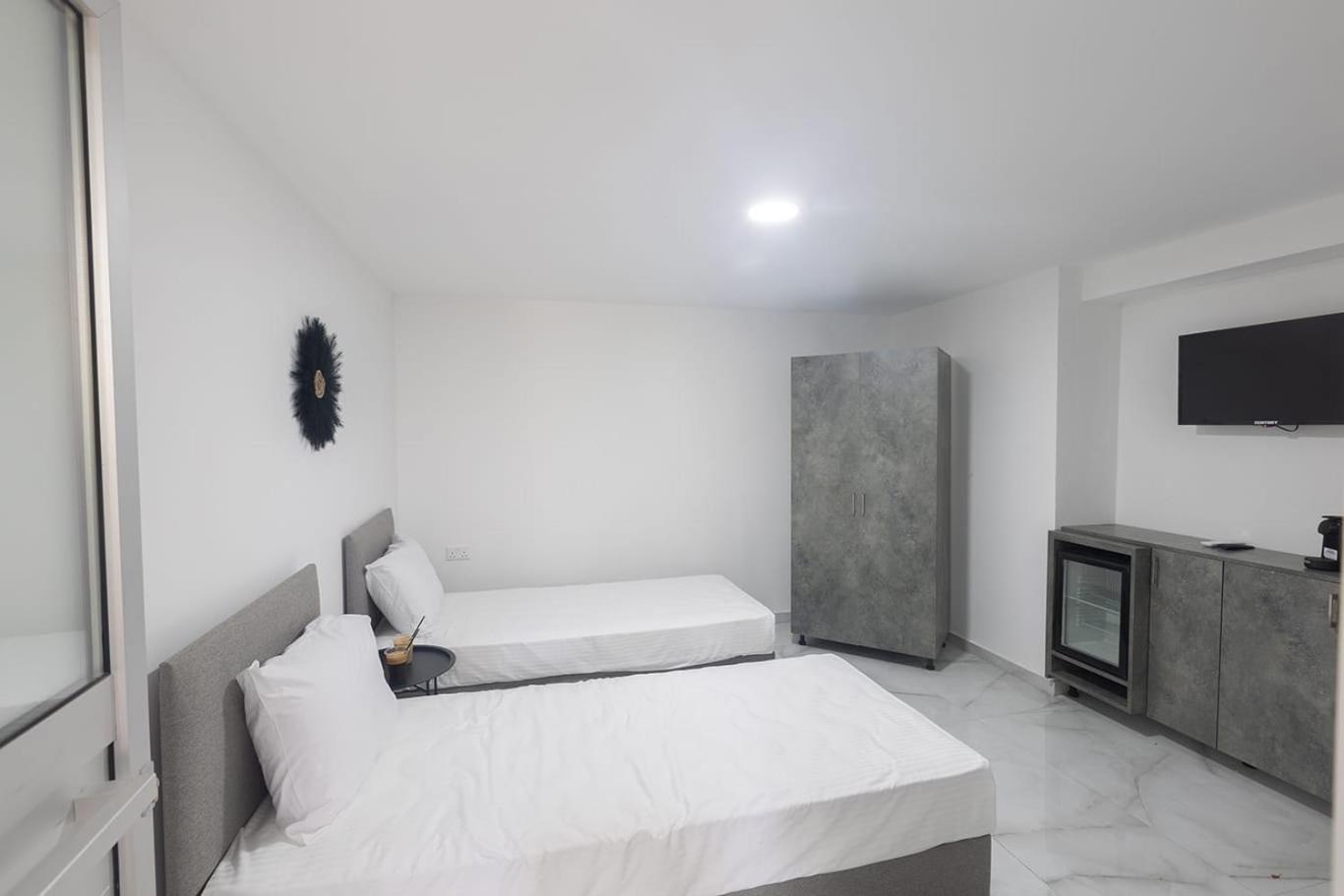 Gold Emerging Villas Ltd Apart 5