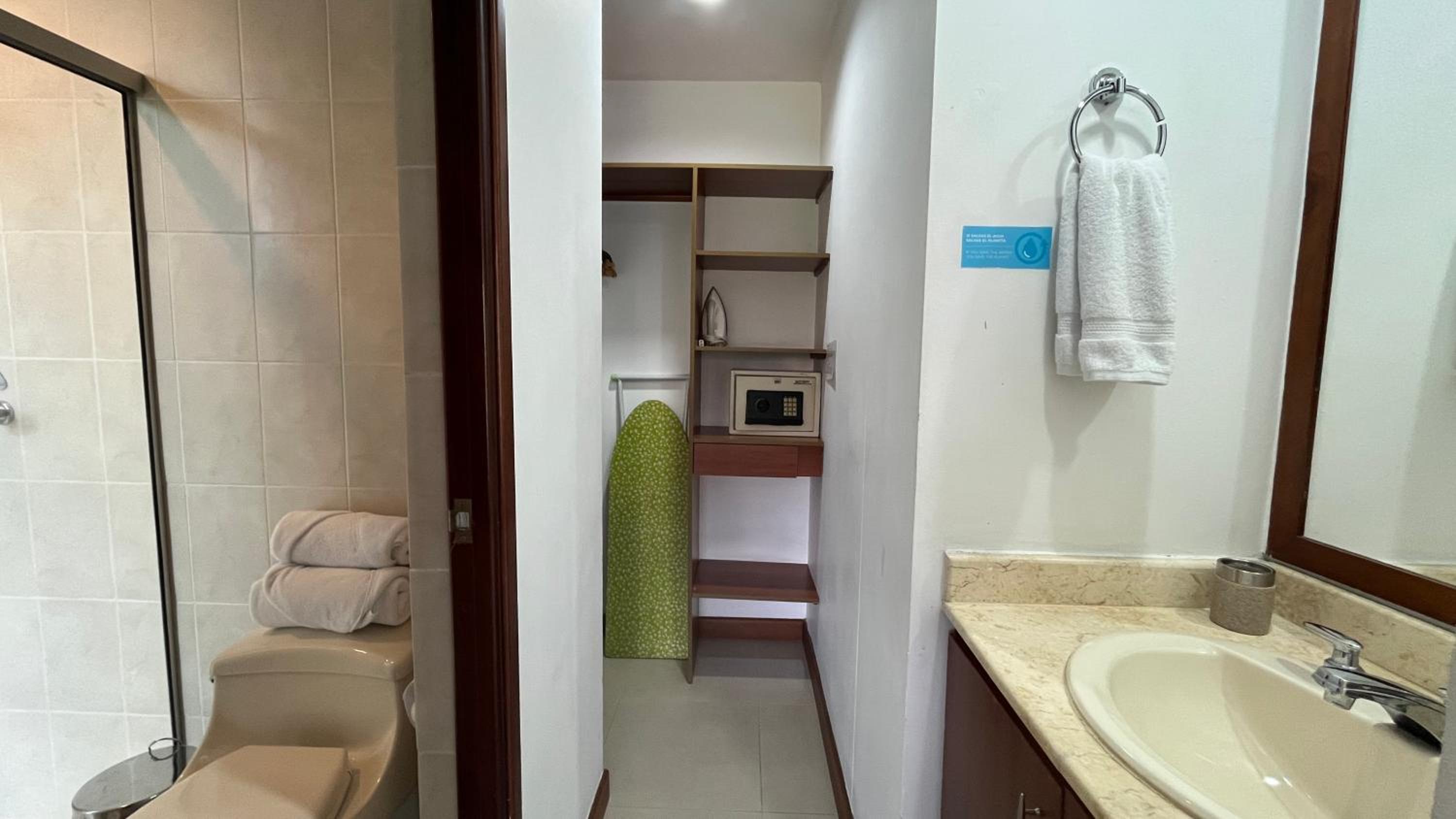 Blux Apartments Medellin